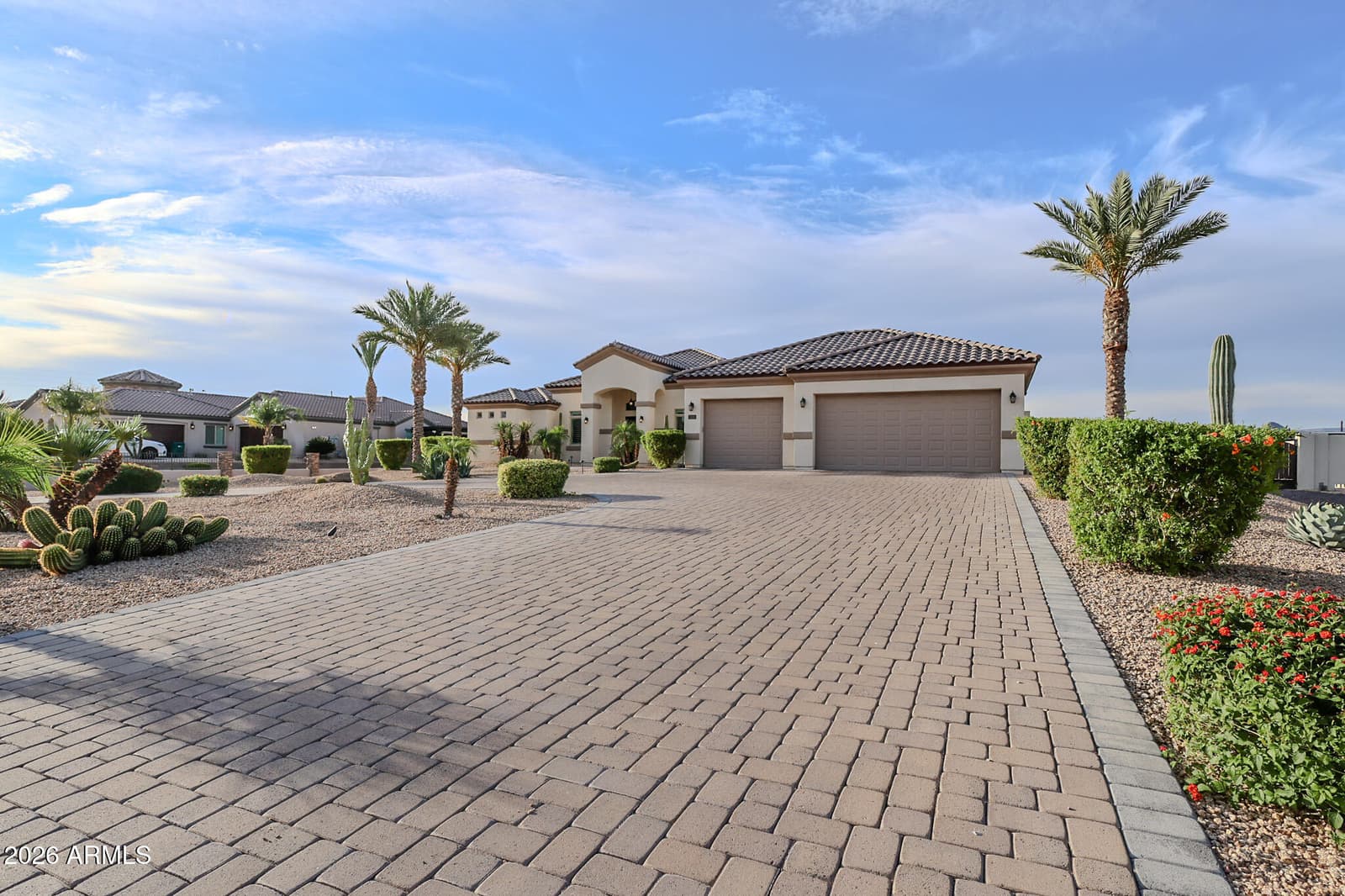 1218 E TUMBLEWEED Drive, Phoenix, AZ 85085 — photo 2 of 85