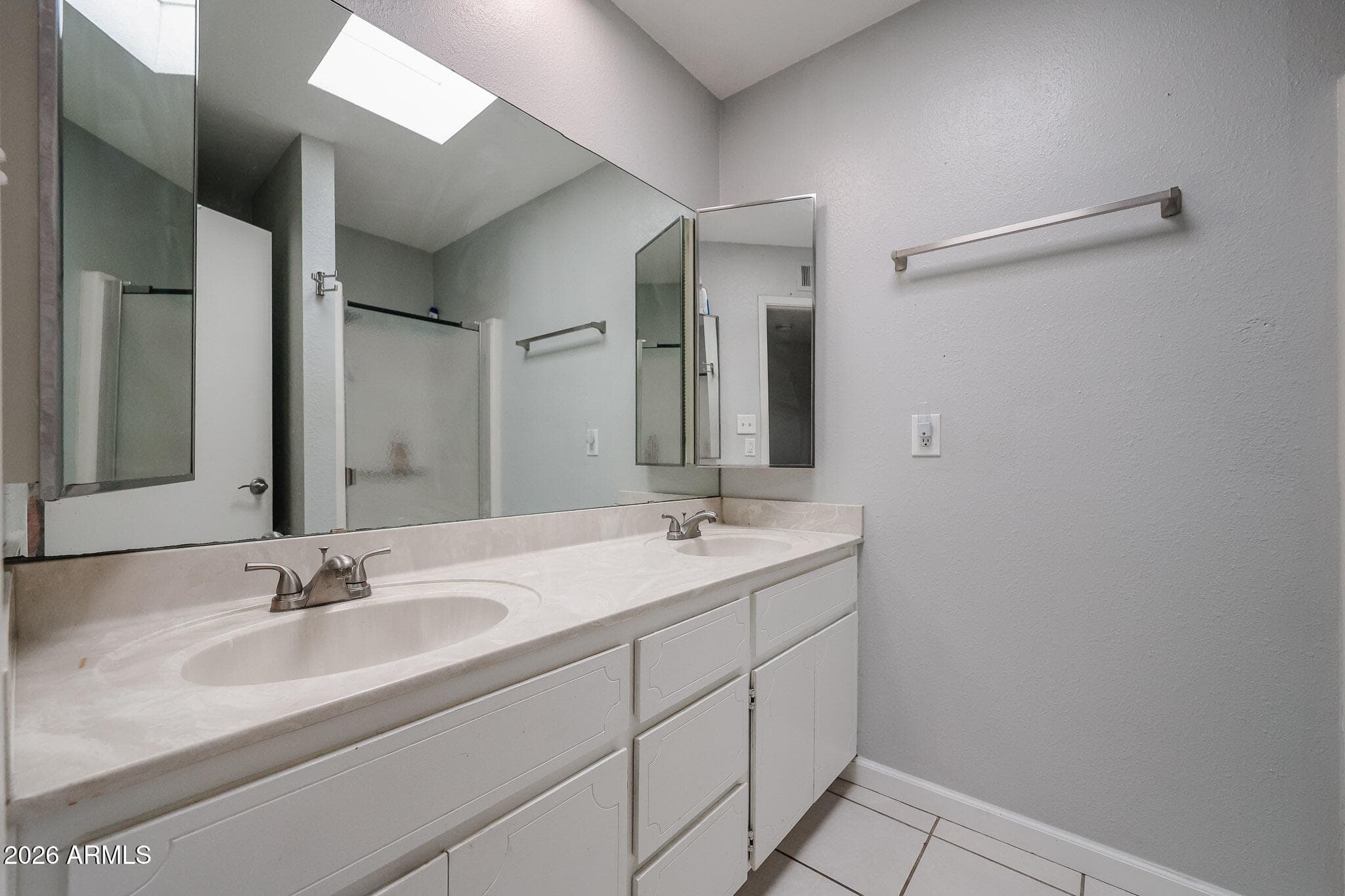1870 E KIRKLAND Lane, Tempe, AZ 85281 — photo 19 of 37