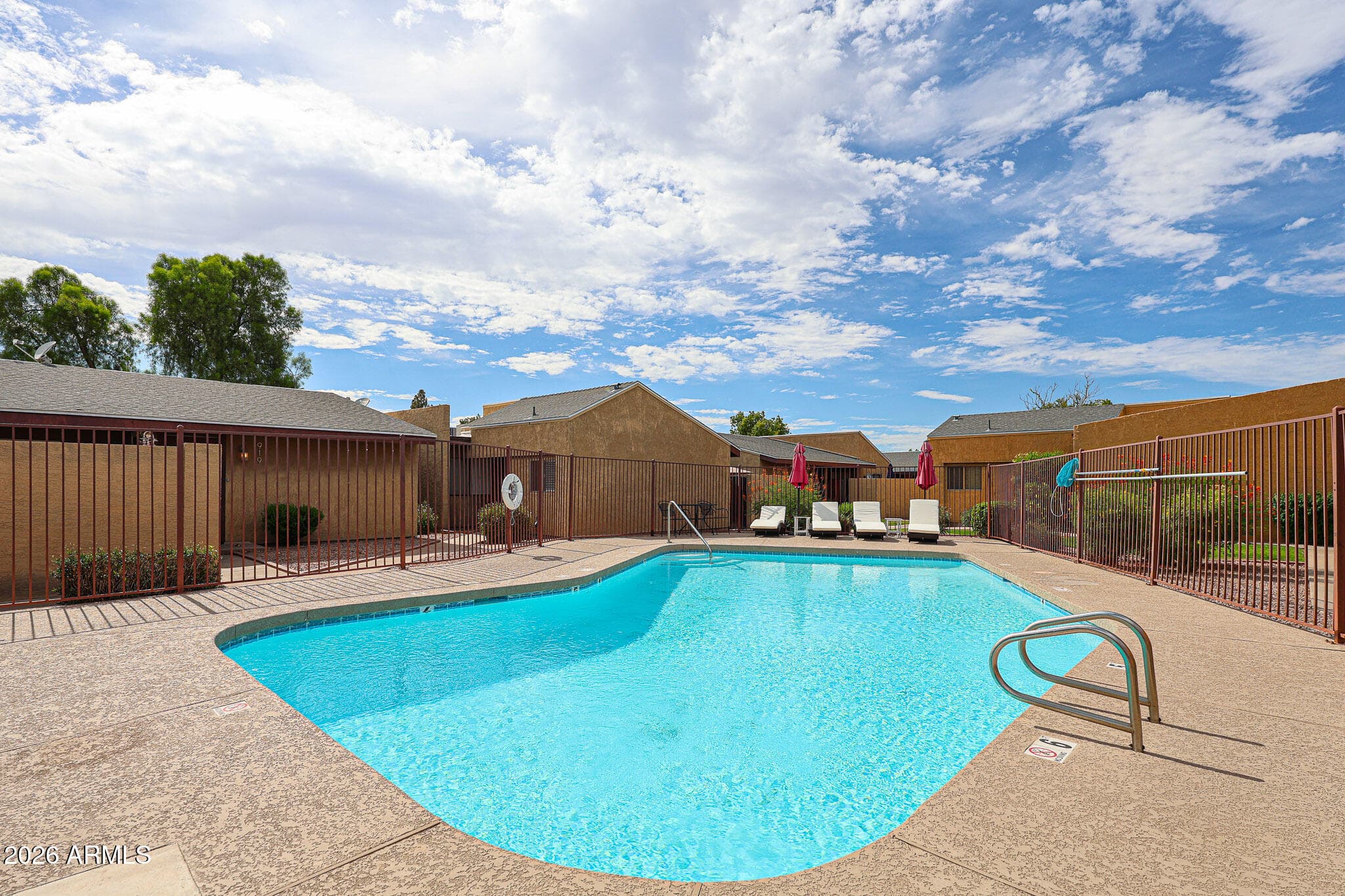 1870 E KIRKLAND Lane, Tempe, AZ 85281 — photo 32 of 37