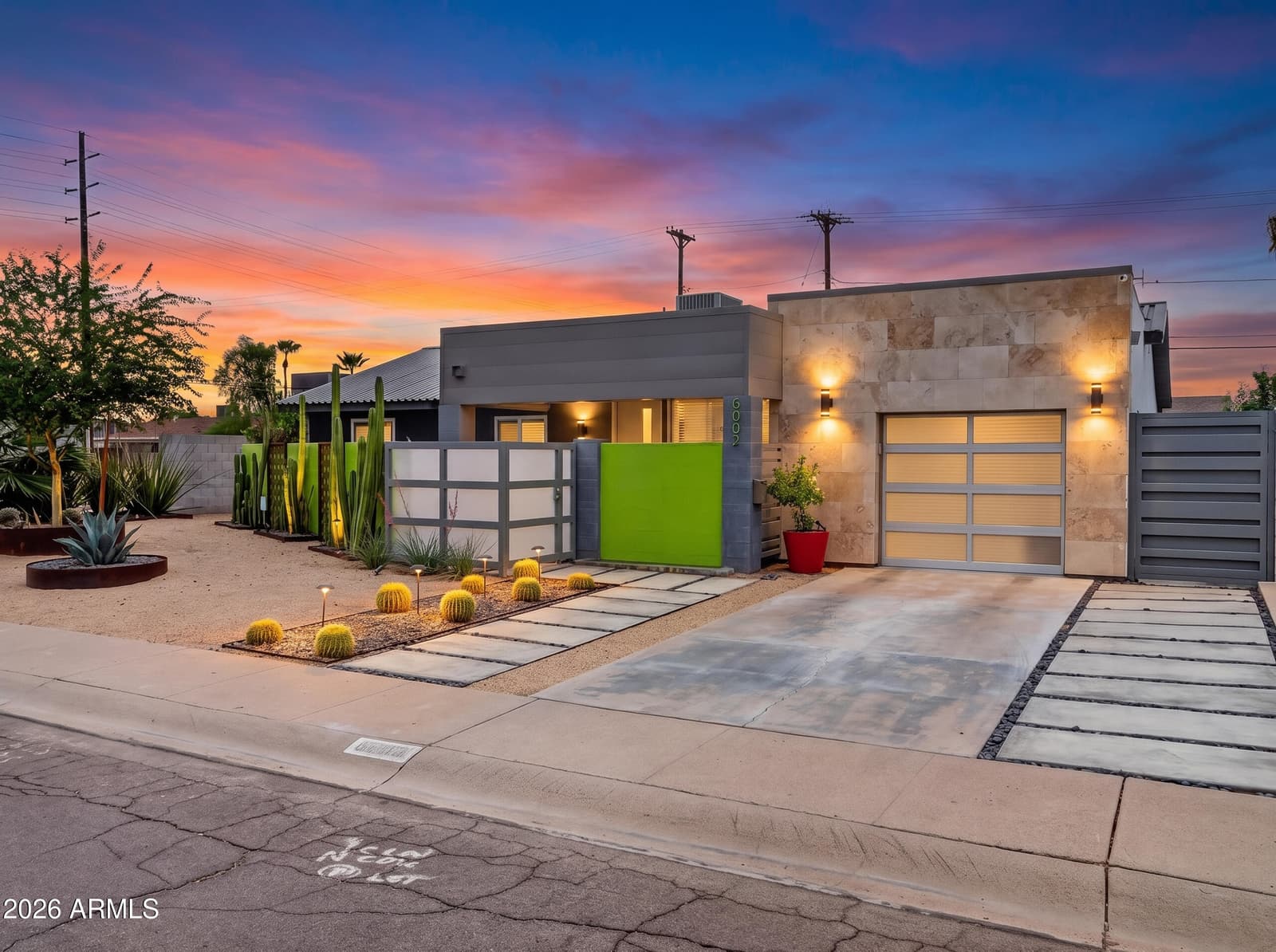 8002 E HUBBELL Street, Scottsdale, AZ 85257