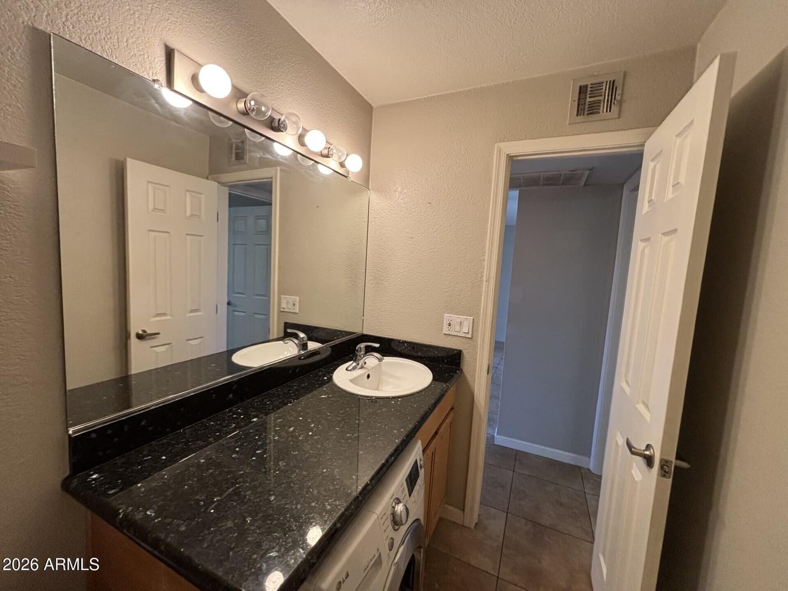 7110 E CONTINENTAL Drive 2026, Scottsdale, AZ 85257 — photo 32 of 48
