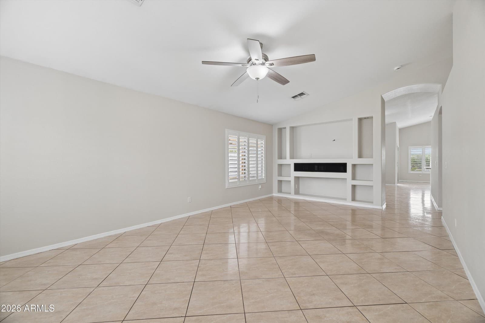 8846 W CAMPBELL Avenue, Phoenix, AZ 85037 — photo 5 of 58