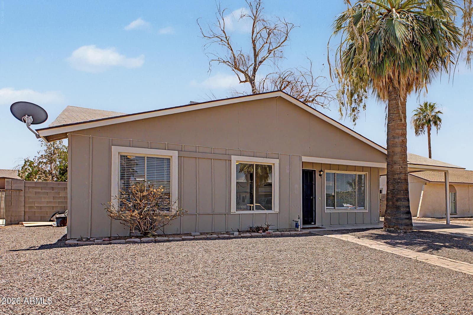 4107 E NANCY Lane, Phoenix, AZ 85042 — photo 6 of 28
