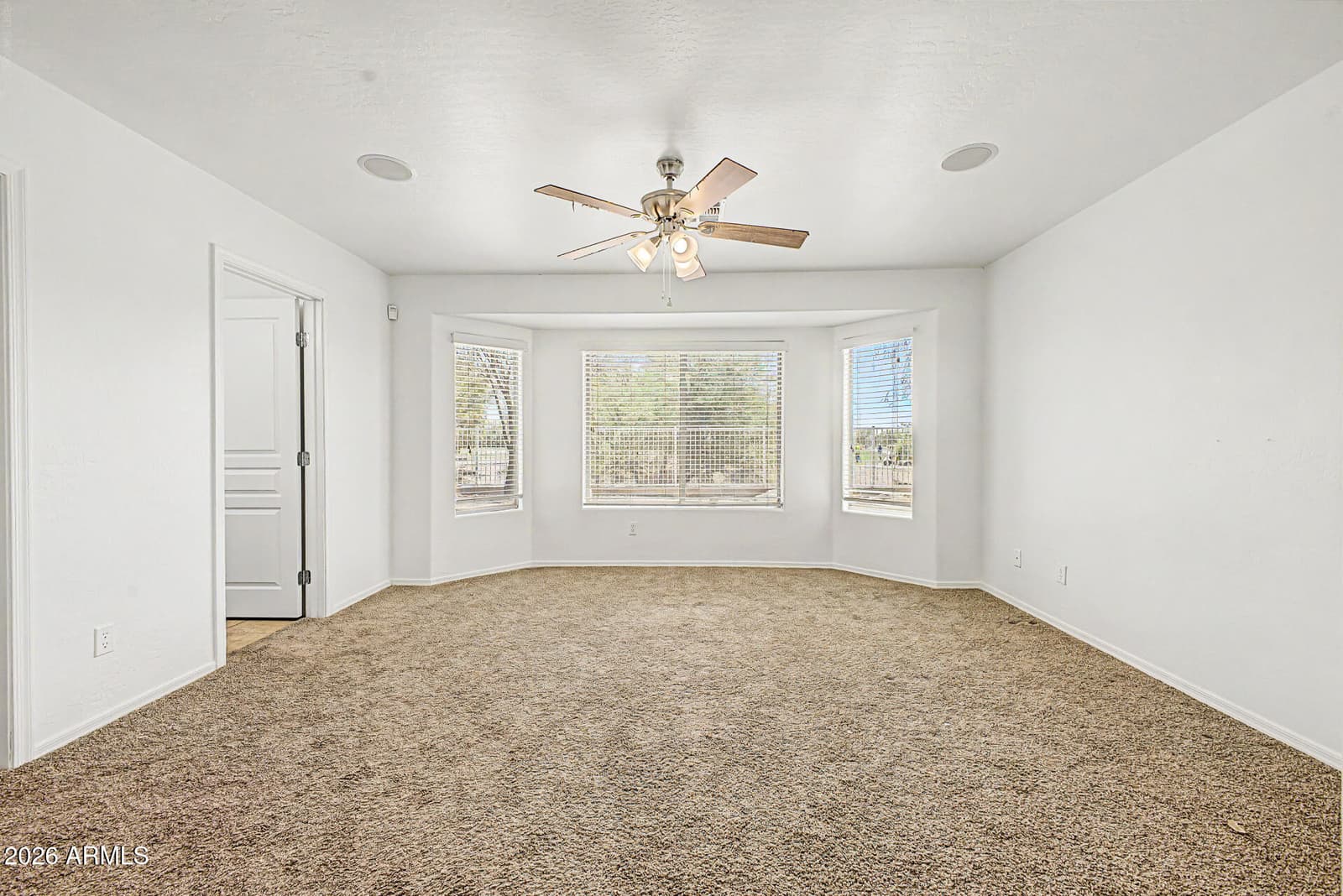 1051 W SAWGRASS Trail, Casa Grande, AZ 85122 — photo 13 of 30