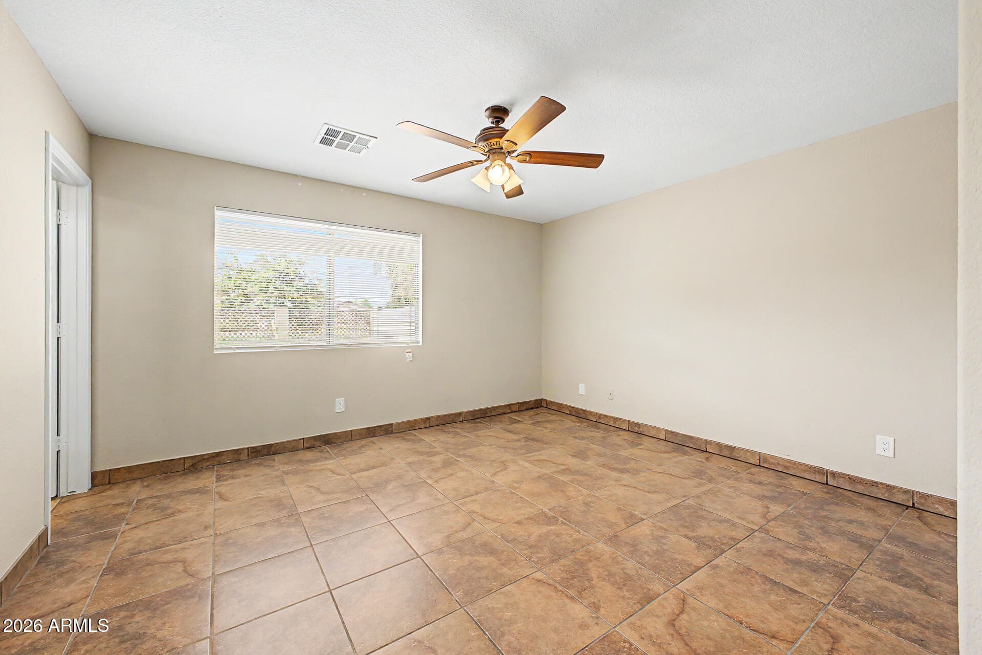 966 E GRAHAM Lane, Apache Junction, AZ 85119 — photo 18 of 35