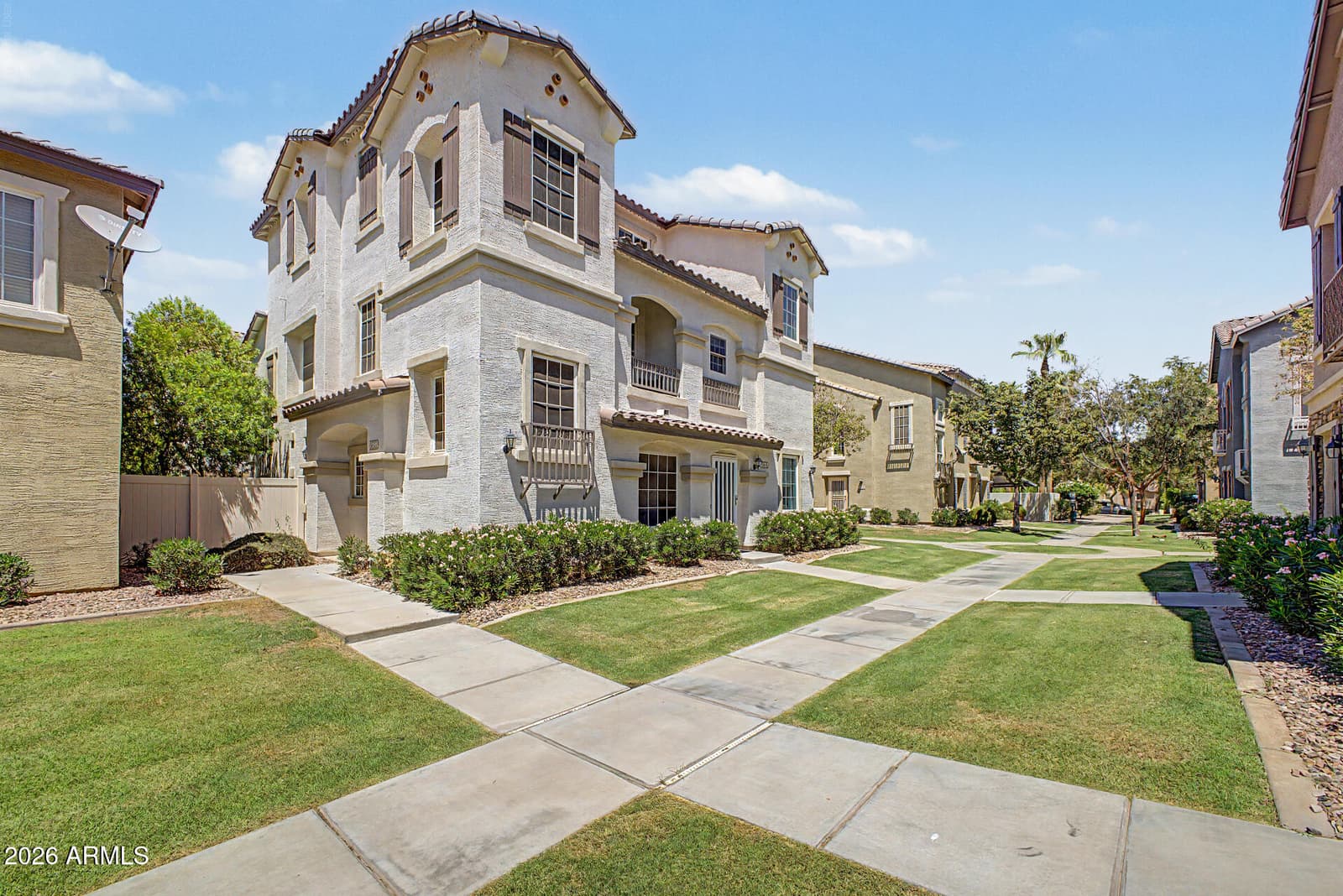 5631 S 21ST Place, Phoenix, AZ 85040 — photo 2 of 28