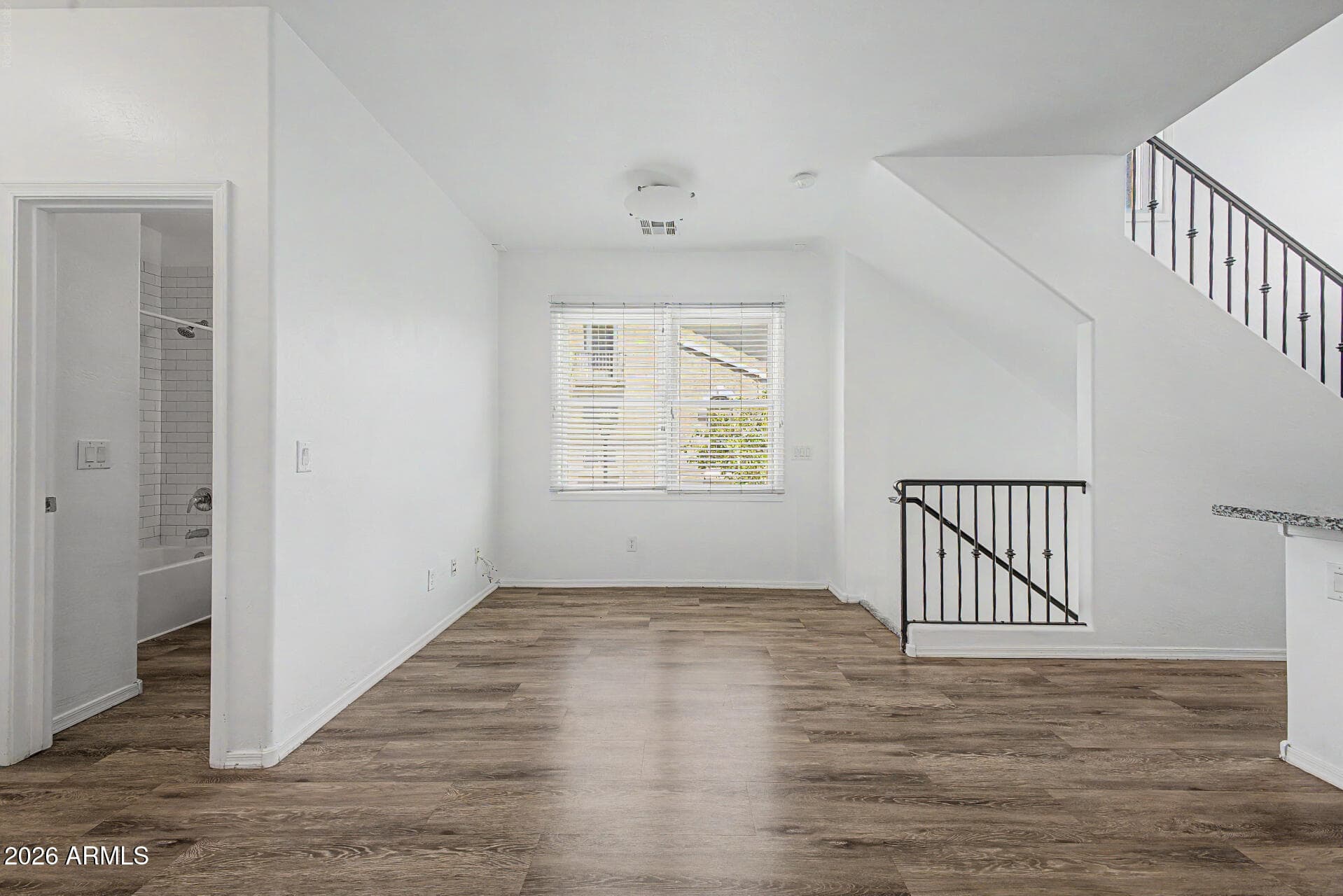 5631 S 21ST Place, Phoenix, AZ 85040 — photo 9 of 28