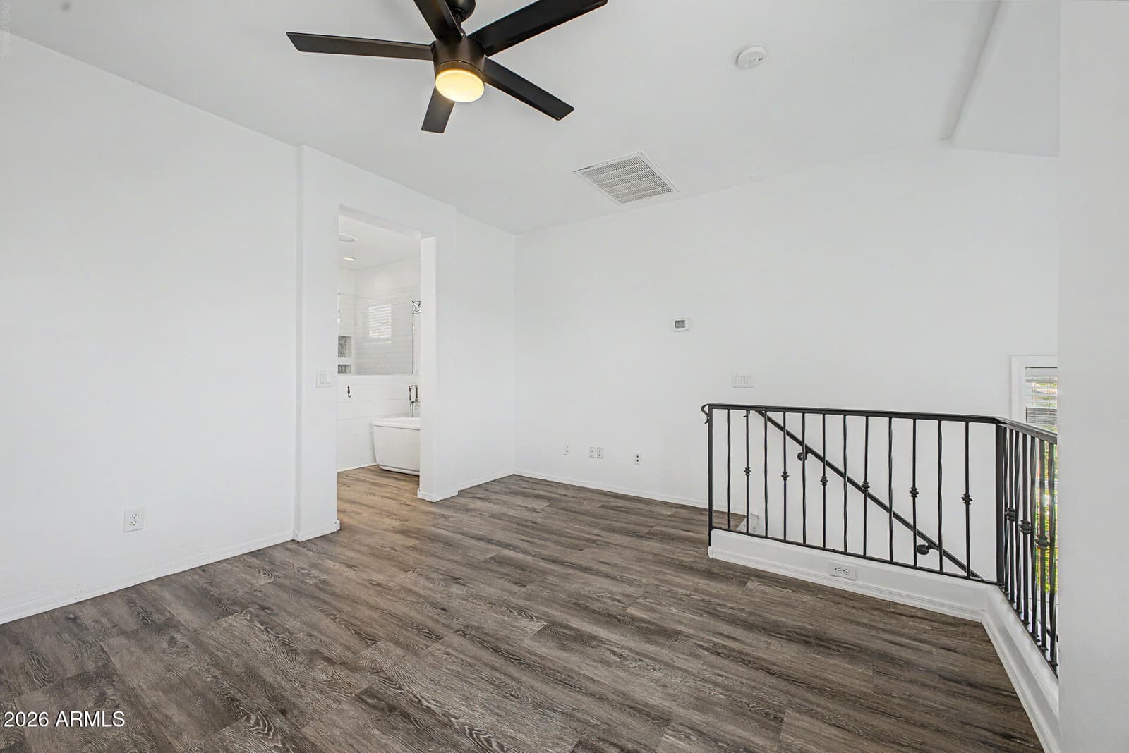 5631 S 21ST Place, Phoenix, AZ 85040 — photo 15 of 28