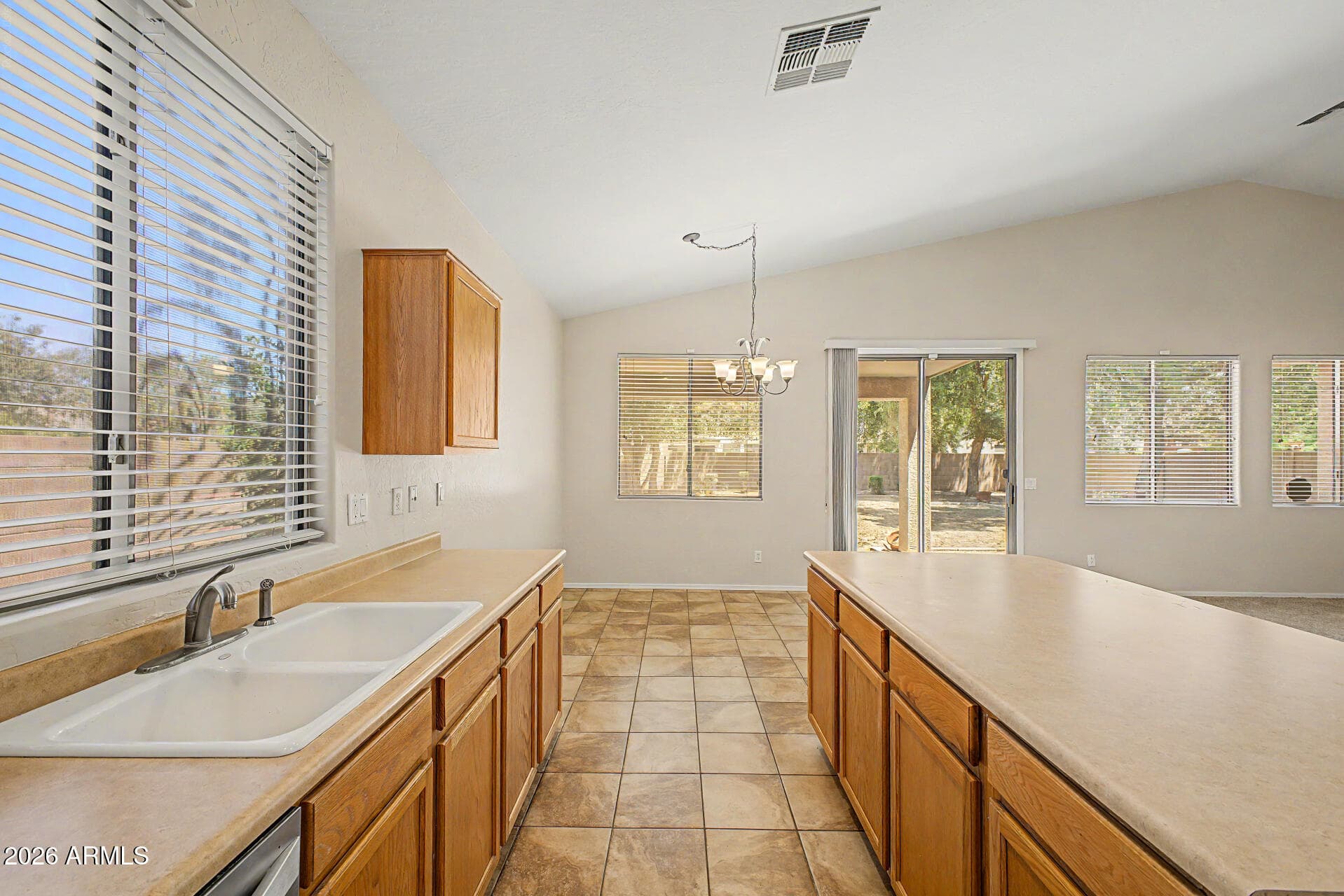 3094 E SPARROW Place, Chandler, AZ 85286 — photo 12 of 31