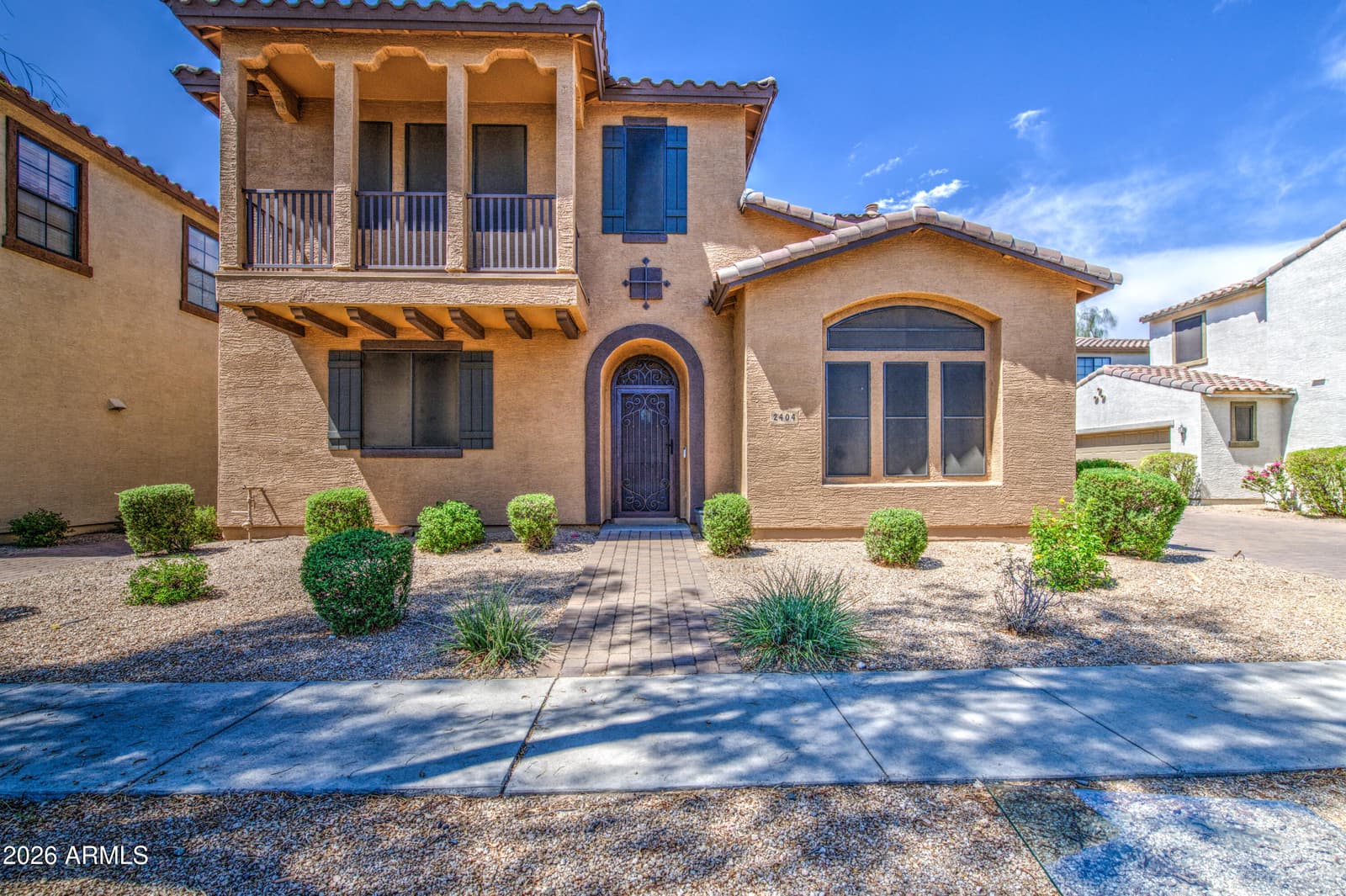 2404 W DUSTY WREN Drive, Phoenix, AZ 85085 — photo 2 of 41
