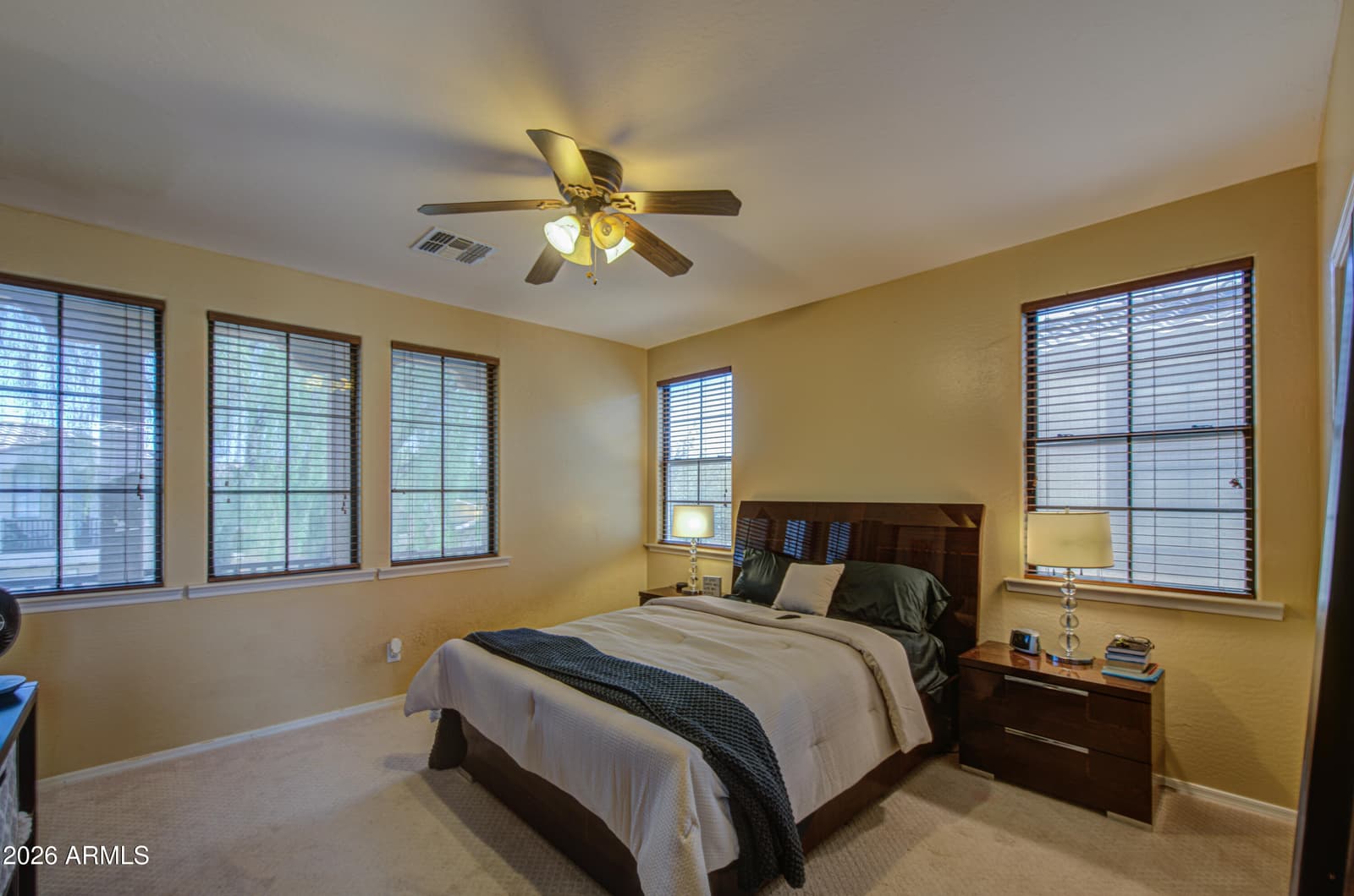 2404 W DUSTY WREN Drive, Phoenix, AZ 85085 — photo 21 of 41
