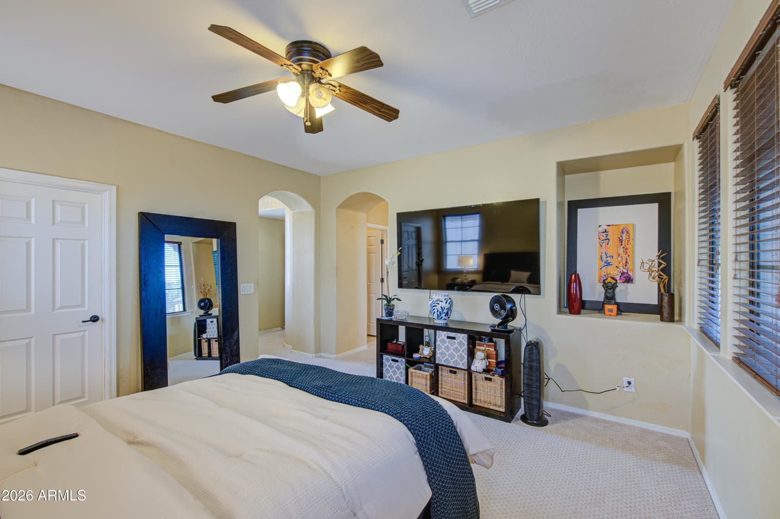 2404 W DUSTY WREN Drive, Phoenix, AZ 85085 — photo 24 of 41