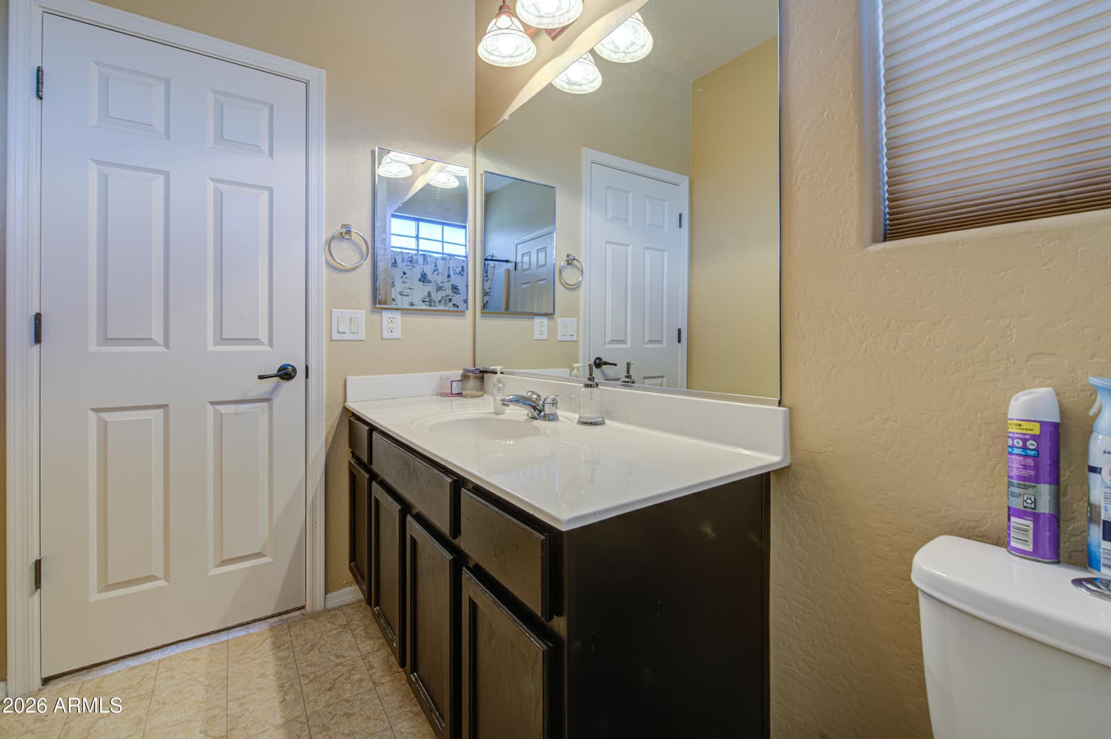 2404 W DUSTY WREN Drive, Phoenix, AZ 85085 — photo 34 of 41