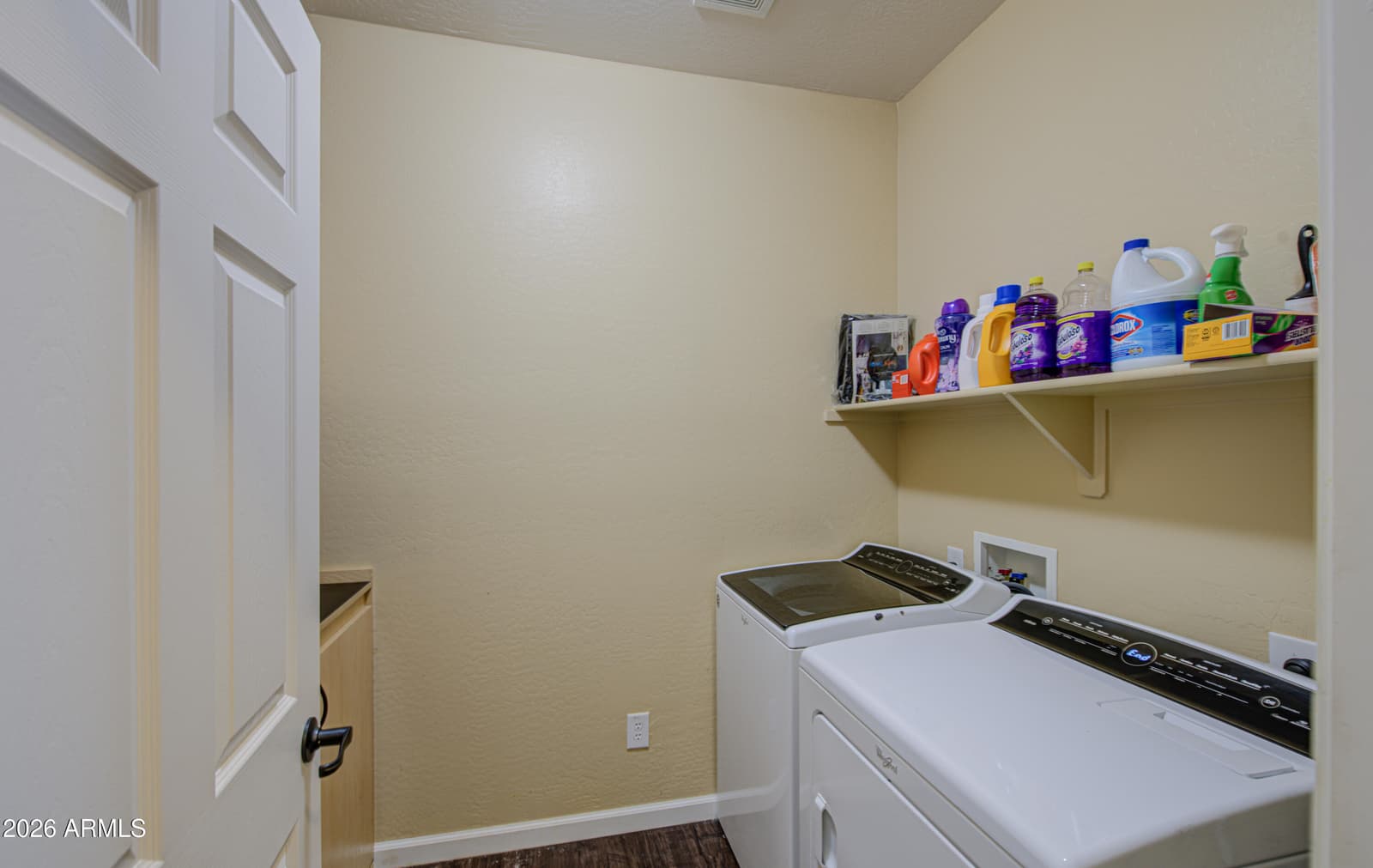 2404 W DUSTY WREN Drive, Phoenix, AZ 85085 — photo 36 of 41