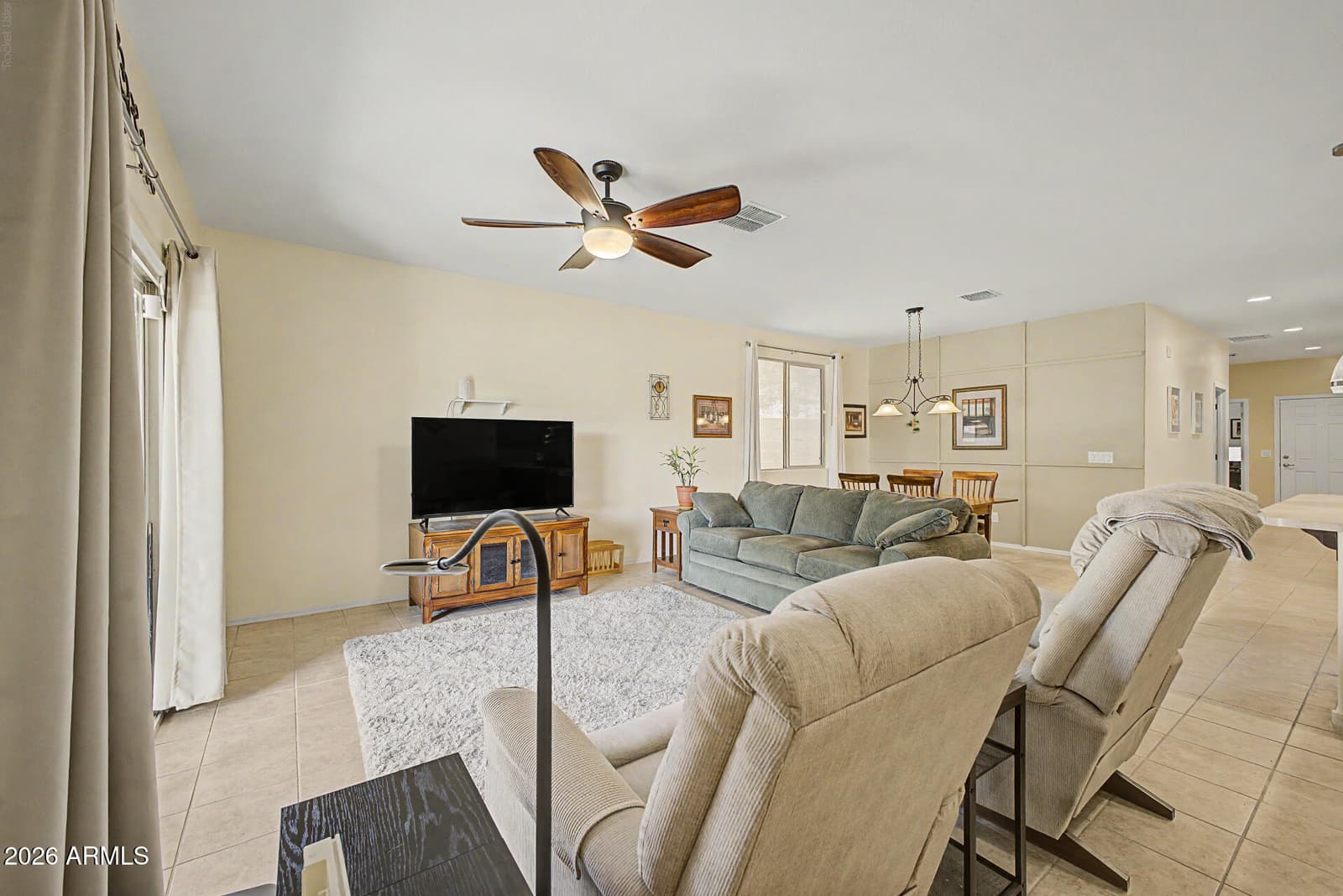1649 E JARDIN Place, Casa Grande, AZ 85122 — photo 4 of 31