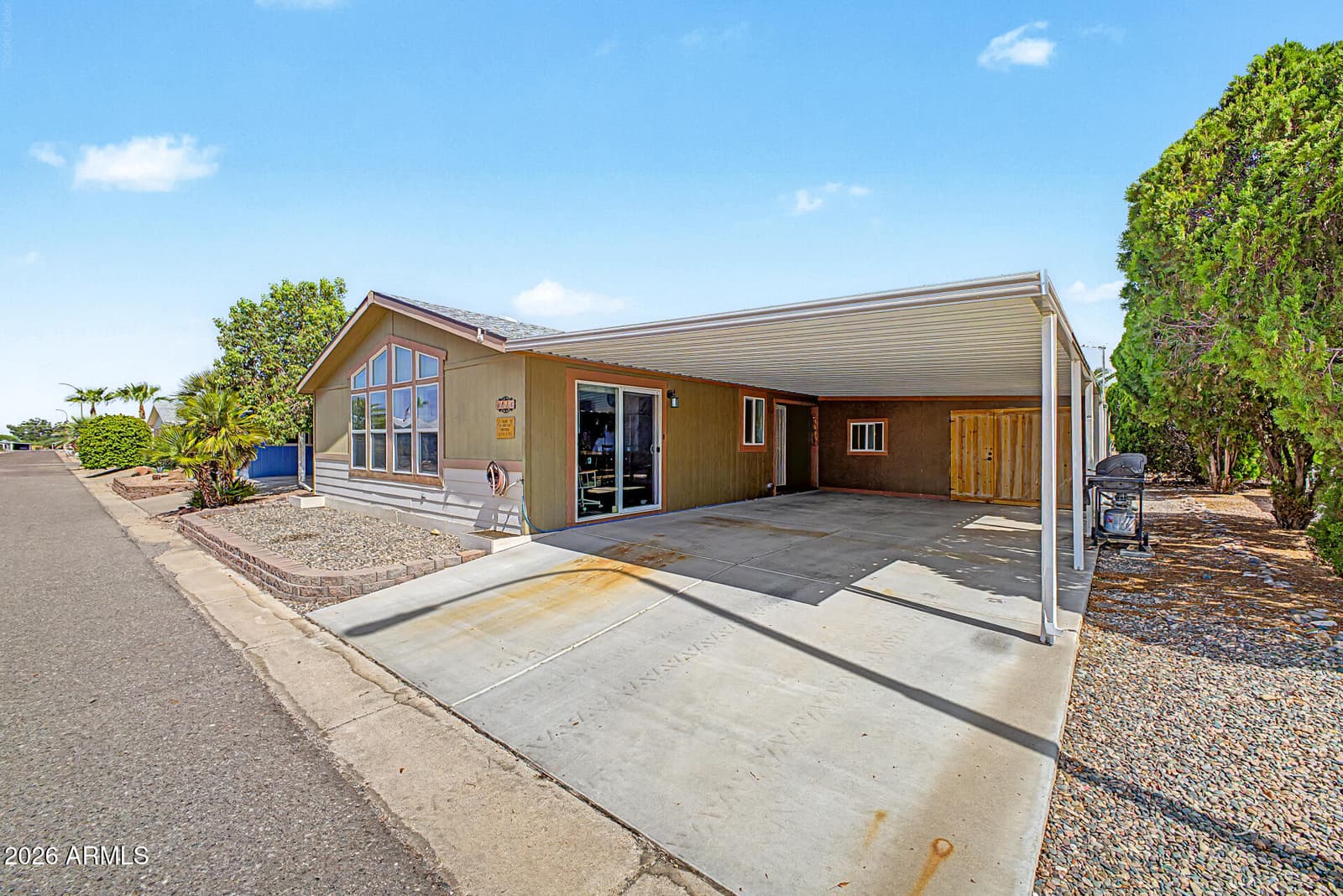 2208 W BASELINE Avenue 86, Apache Junction, AZ 85120 — photo 2 of 29