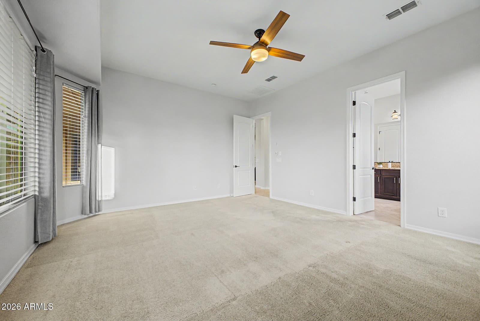 5842 E BRAMBLE BERRY Lane, Cave Creek, AZ 85331 — photo 21 of 54