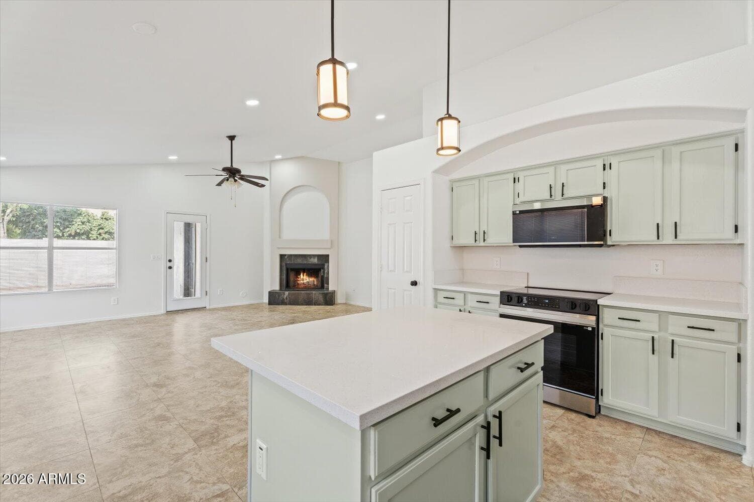 15417 S 45TH Place, Phoenix, AZ 85044 — photo 3 of 35
