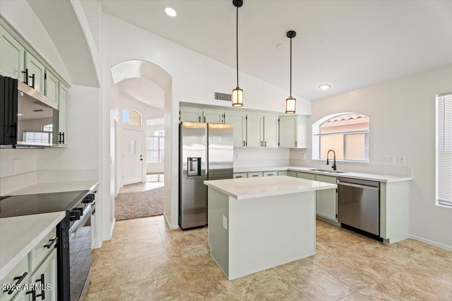 15417 S 45TH Place, Phoenix, AZ 85044 — photo 4 of 35