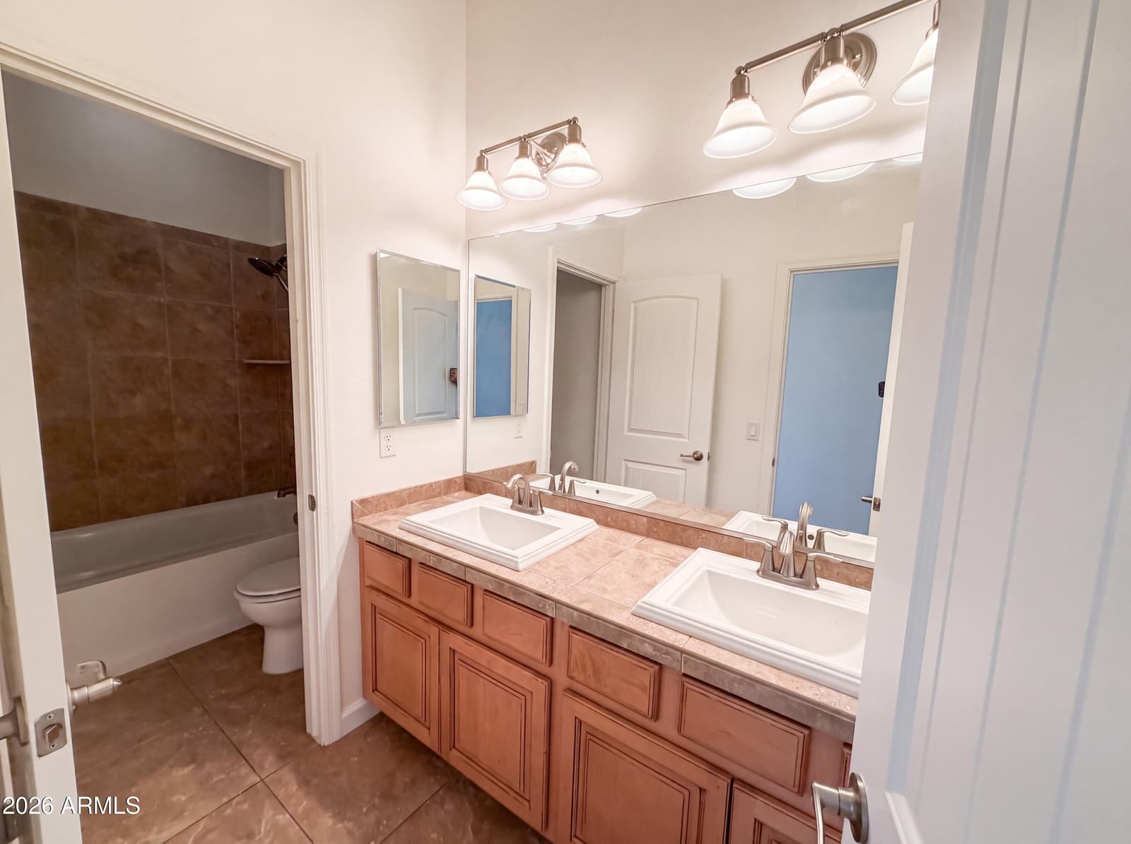 701 E CHARLEVOIX Avenue, Gilbert, AZ 85297 — photo 10 of 39