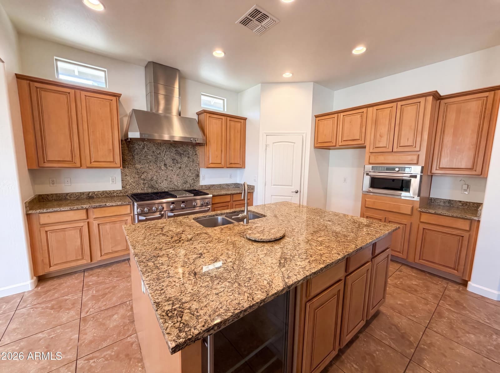 701 E CHARLEVOIX Avenue, Gilbert, AZ 85297 — photo 17 of 39