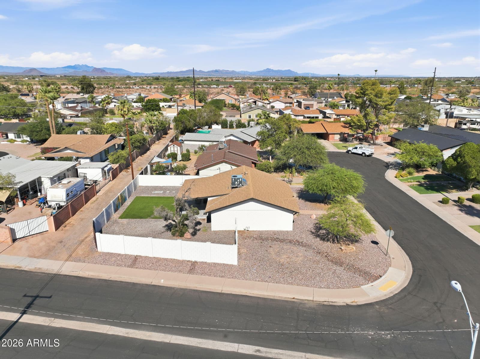 8702 E SHERIDAN Street, Scottsdale, AZ 85257 — photo 35 of 43