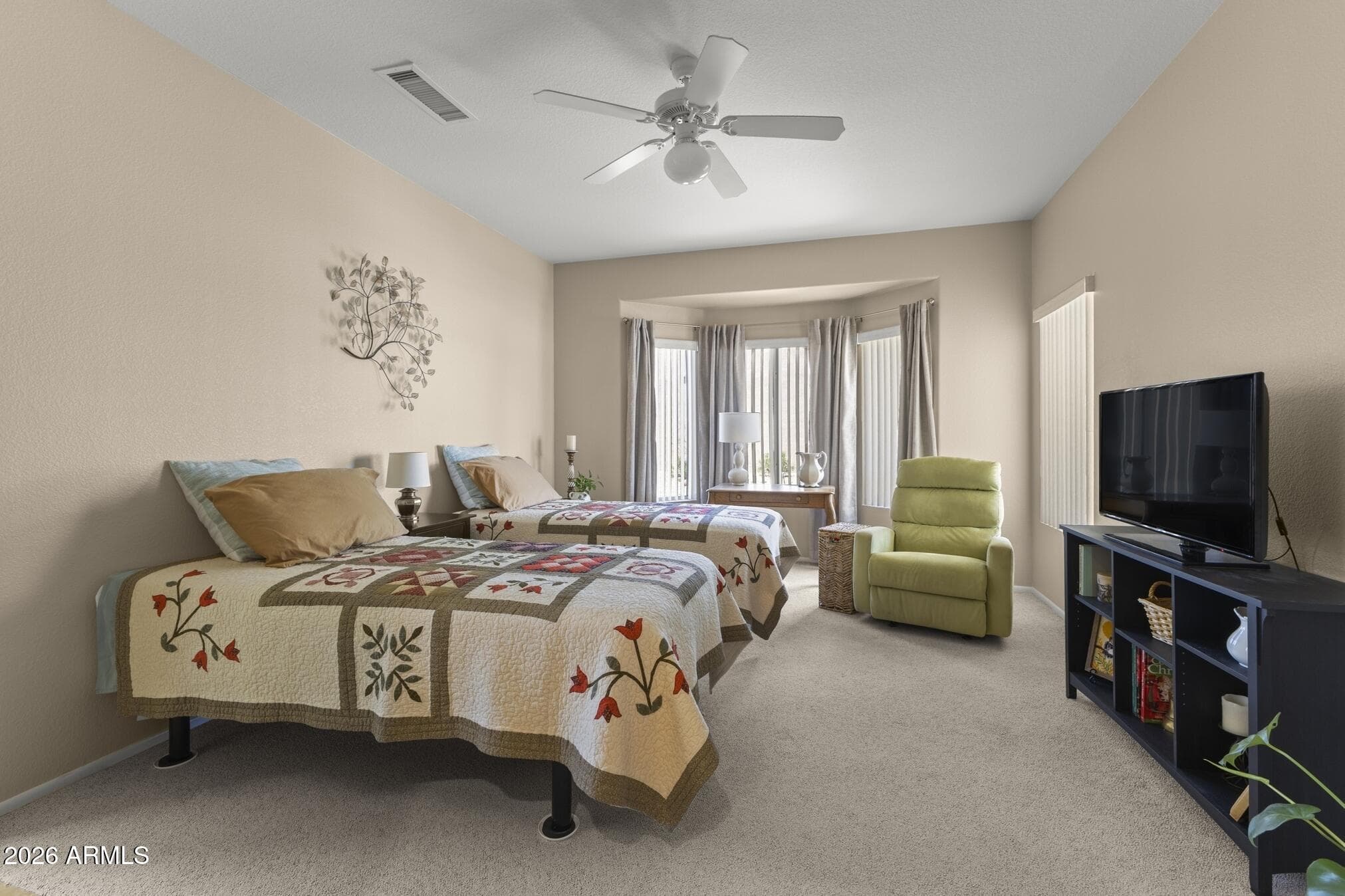 17622 N EAGLE CREST Drive N, Surprise, AZ 85374 — photo 14 of 36