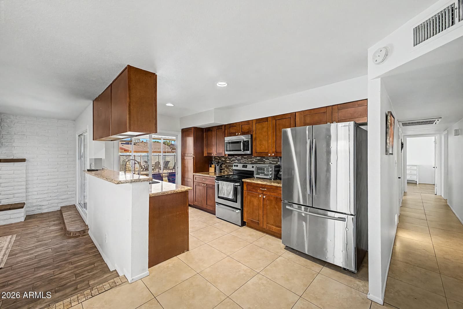 2117 E OXFORD Drive, Tempe, AZ 85283 — photo 10 of 46