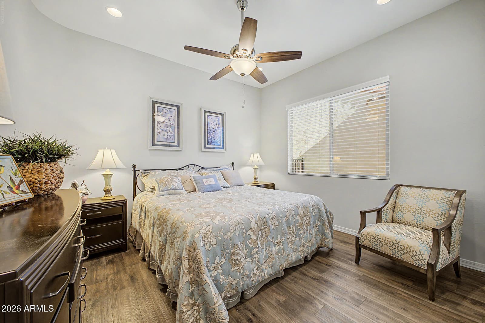 4519 N PRESIDENTIAL Drive, Florence, AZ 85132 — photo 33 of 92