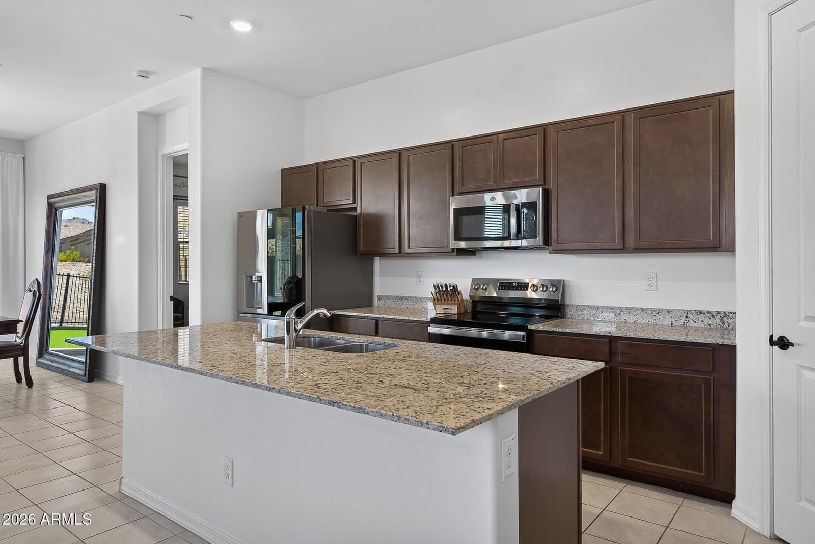 2834 N 214TH Avenue, Buckeye, AZ 85396 — photo 4 of 58