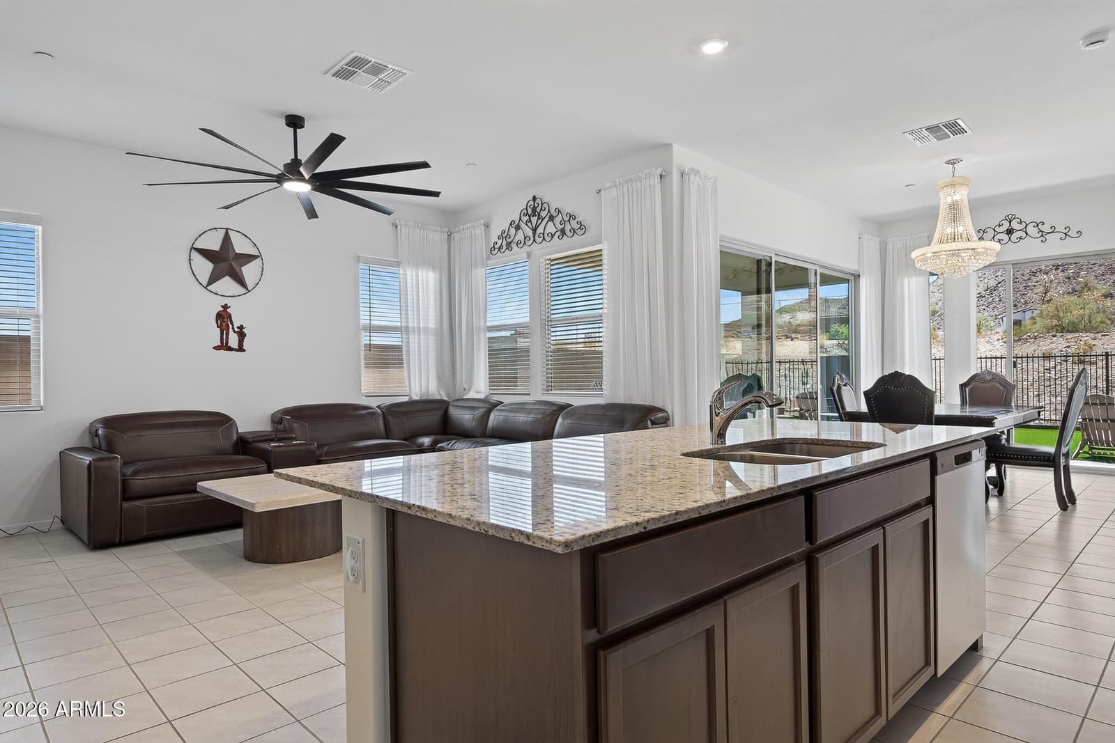 2834 N 214TH Avenue, Buckeye, AZ 85396 — photo 5 of 58