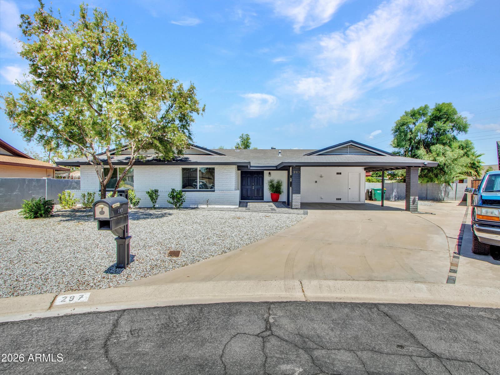 297 S HACIENDA Circle, Litchfield Park, AZ 85340