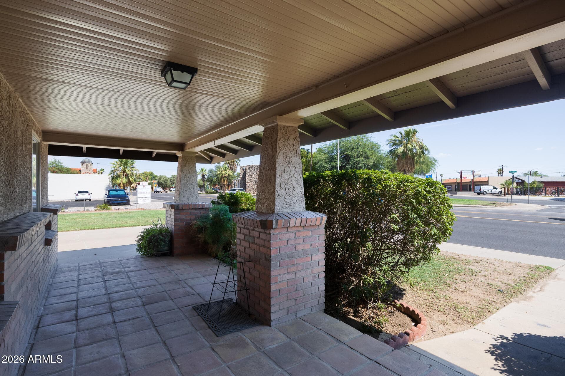 218 W FLORENCE Boulevard, Casa Grande, AZ 85122 — photo 7 of 45
