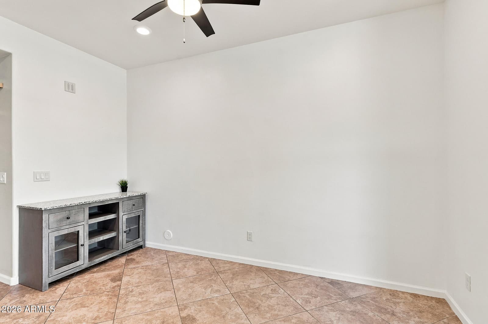 6825 N 130TH Drive, Glendale, AZ 85307 — photo 13 of 36