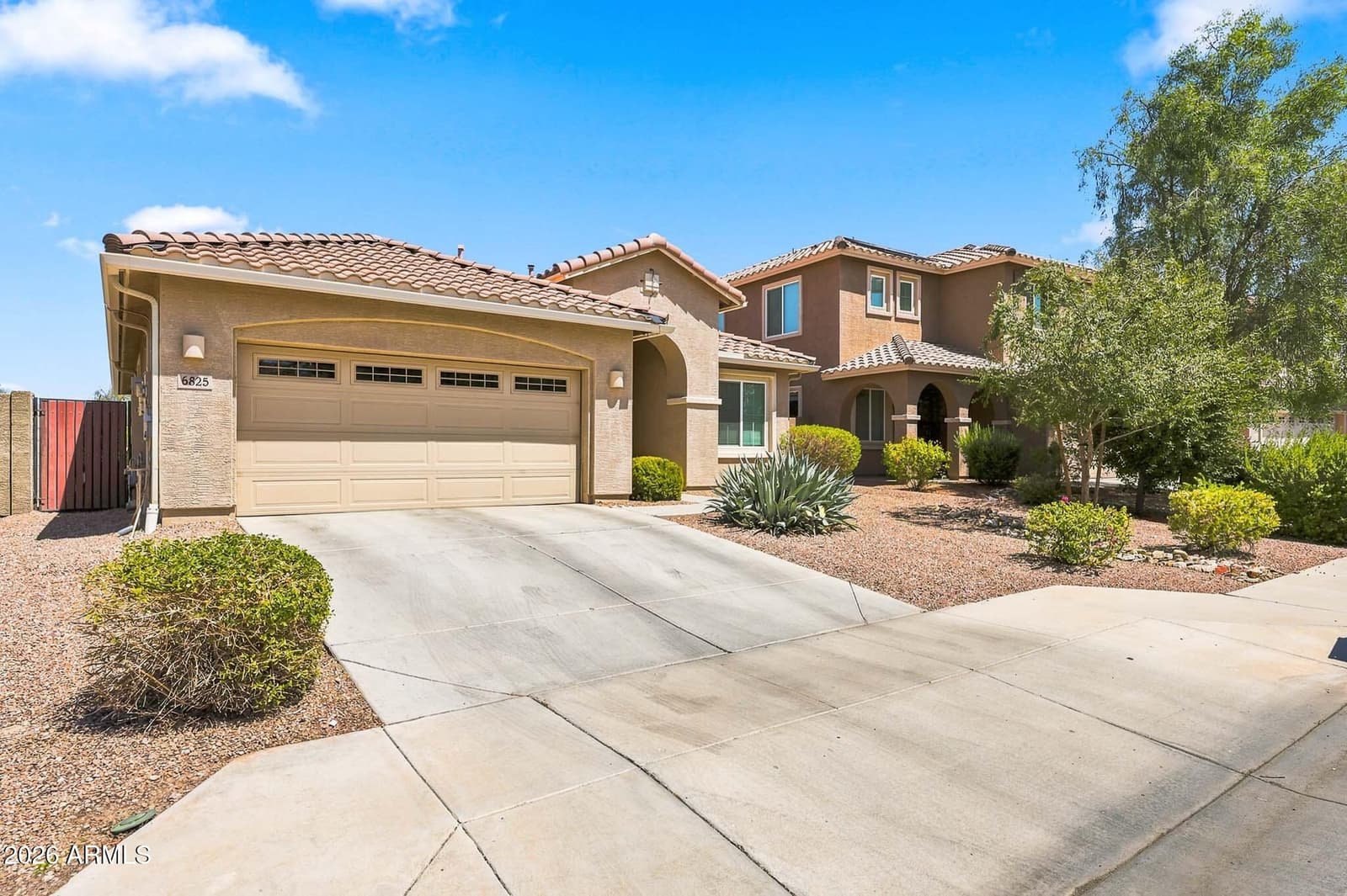 6825 N 130TH Drive, Glendale, AZ 85307 — photo 2 of 36