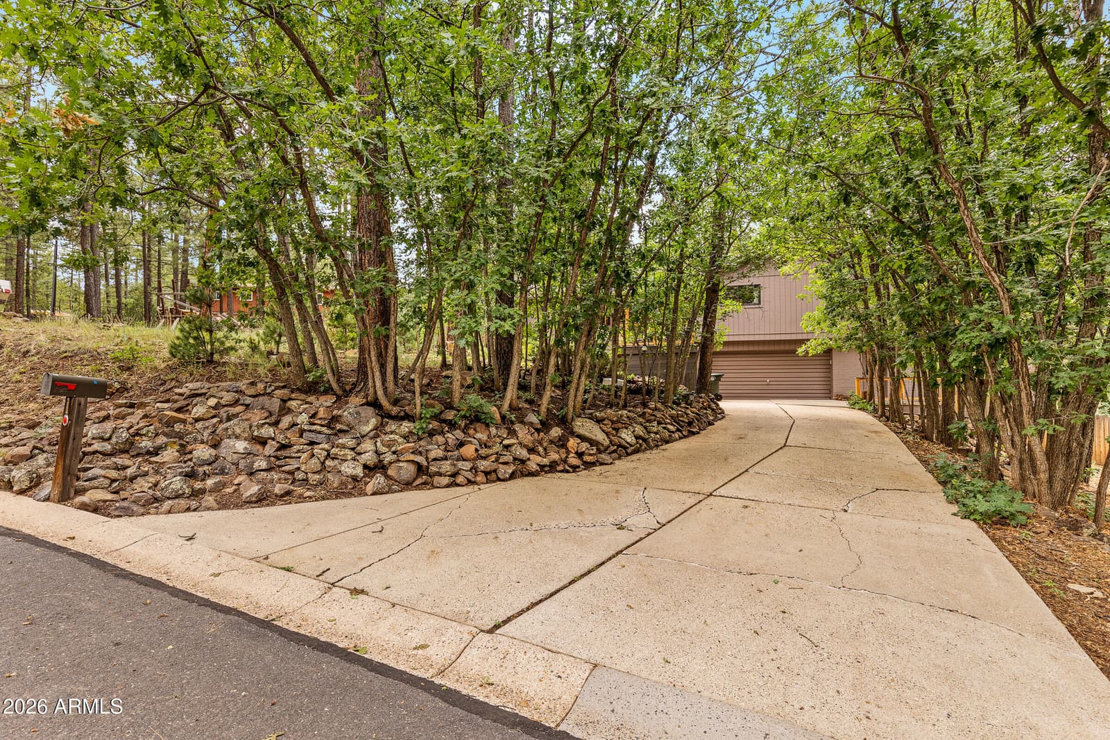 3919 N Paradise Road, Flagstaff, AZ 86004 — photo 6 of 44