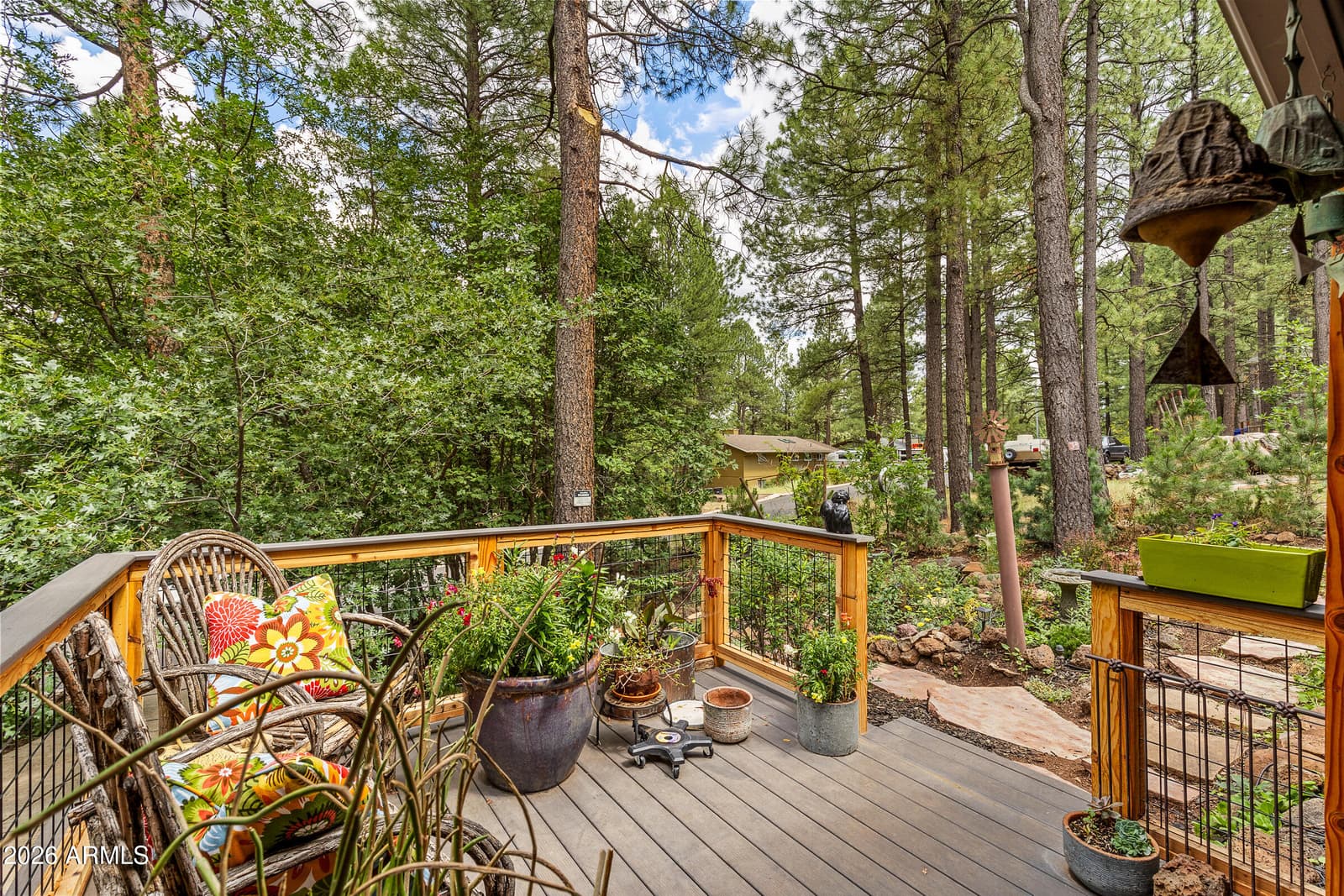 3919 N Paradise Road, Flagstaff, AZ 86004 — photo 5 of 44