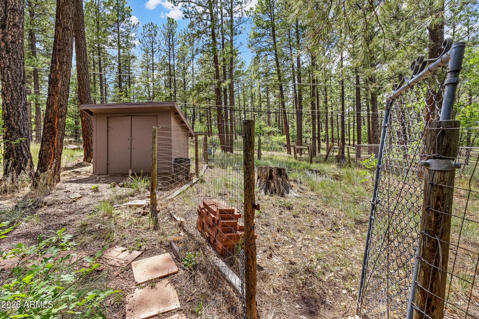 3919 N Paradise Road, Flagstaff, AZ 86004 — photo 35 of 44