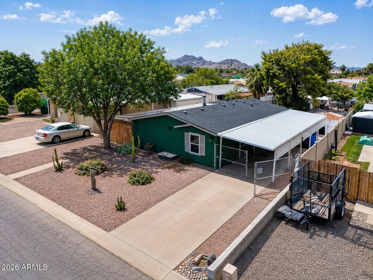 233 E MICHELLE Drive, Phoenix, AZ 85022 — photo 3 of 46