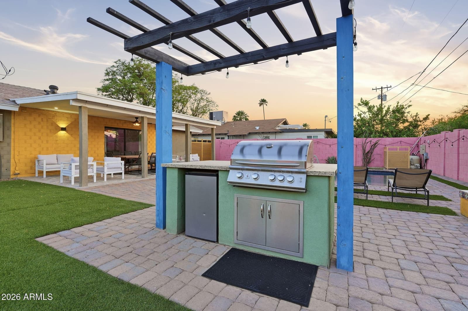 8426 E SHERIDAN Street, Scottsdale, AZ 85257 — photo 11 of 55