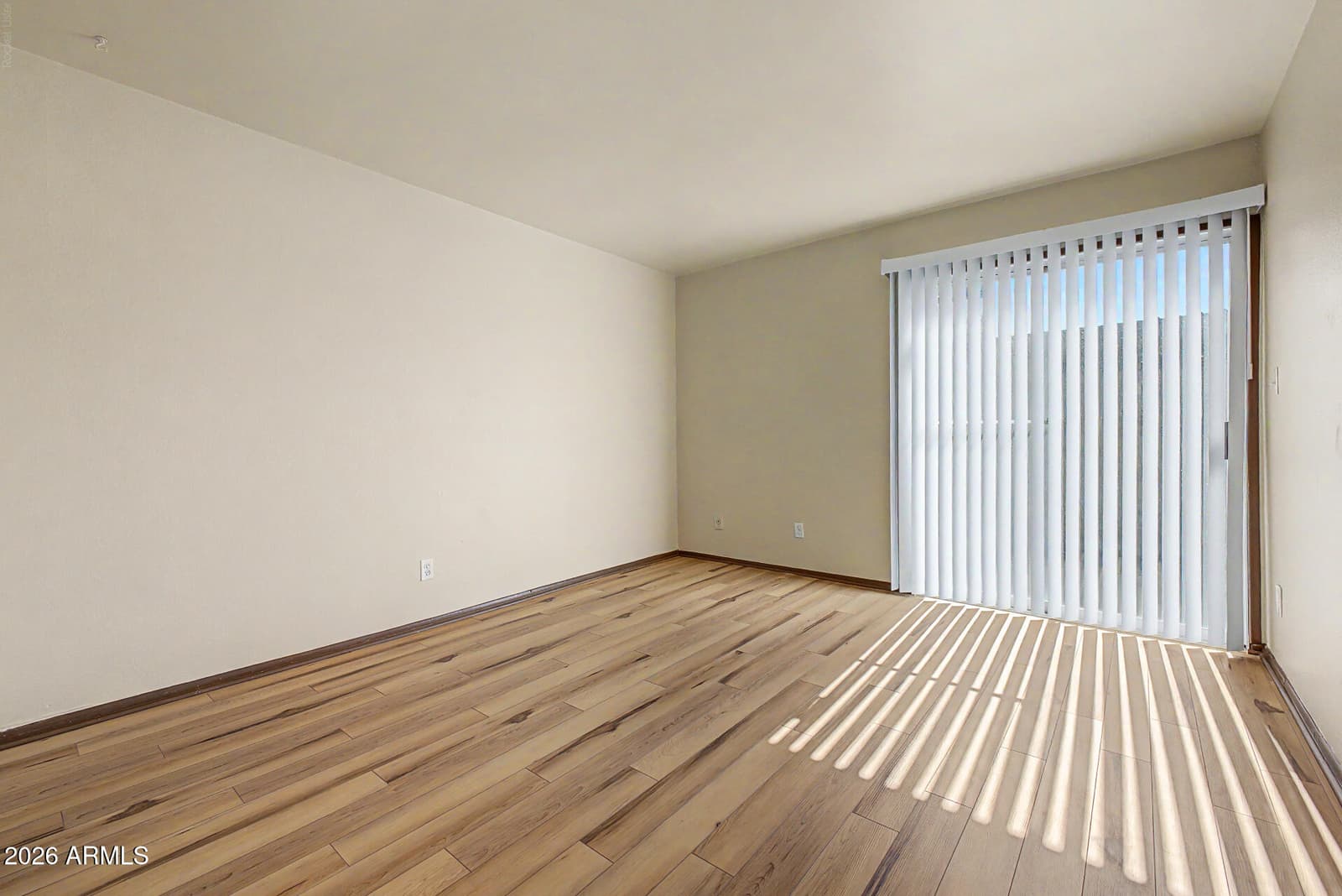 826 S CASITAS Drive B, Tempe, AZ 85281 — photo 6 of 24