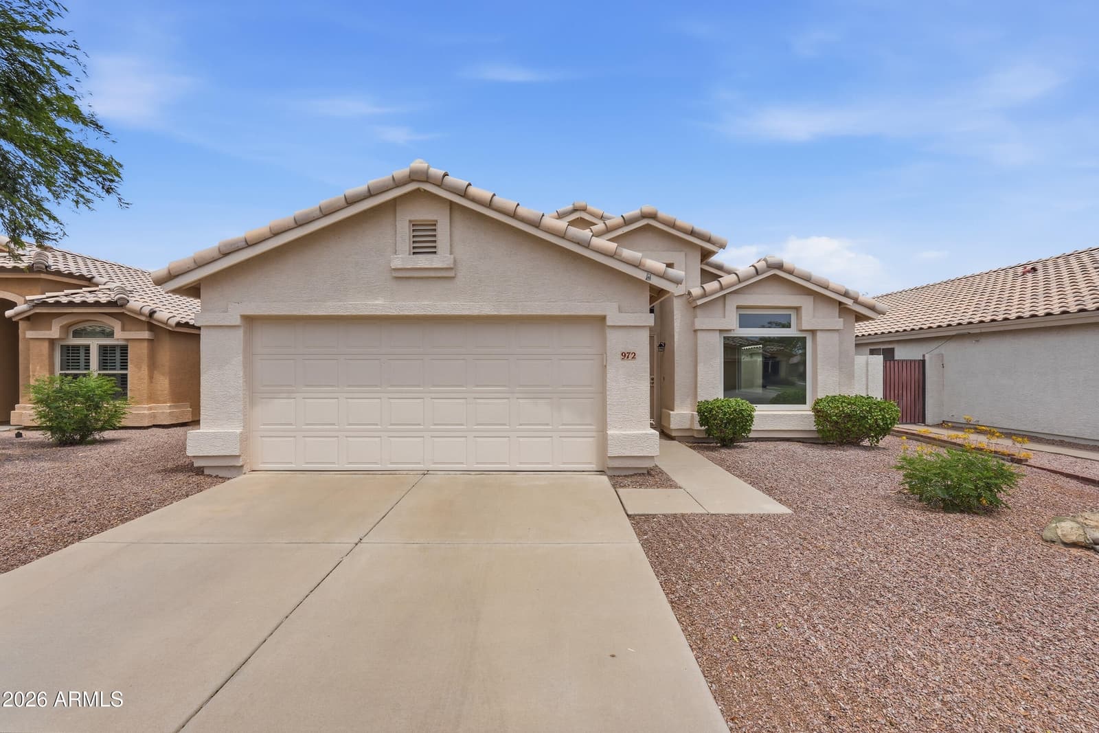 972 E CONSTITUTION Drive, Chandler, AZ 85225