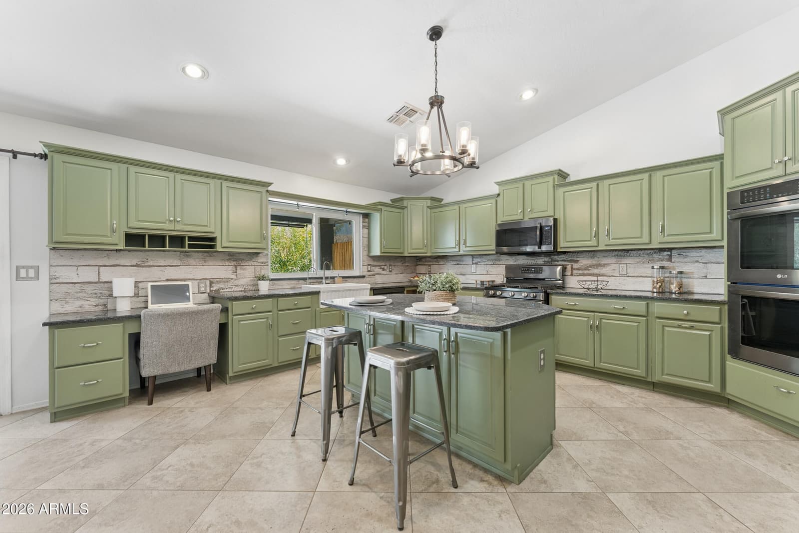 6319 W VILLA MARIA Drive, Glendale, AZ 85308 — photo 13 of 47