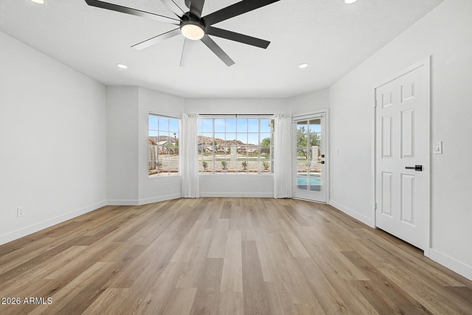 1426 E AMBERWOOD Drive, Phoenix, AZ 85048 — photo 23 of 55