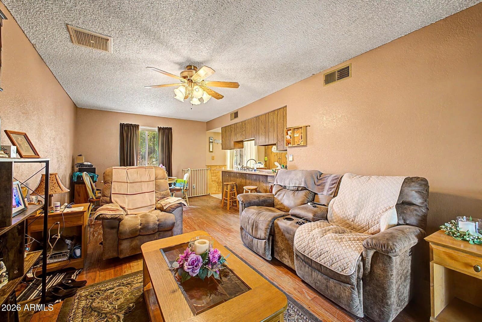 313 W PIUTE Avenue, Phoenix, AZ 85027 — photo 4 of 28