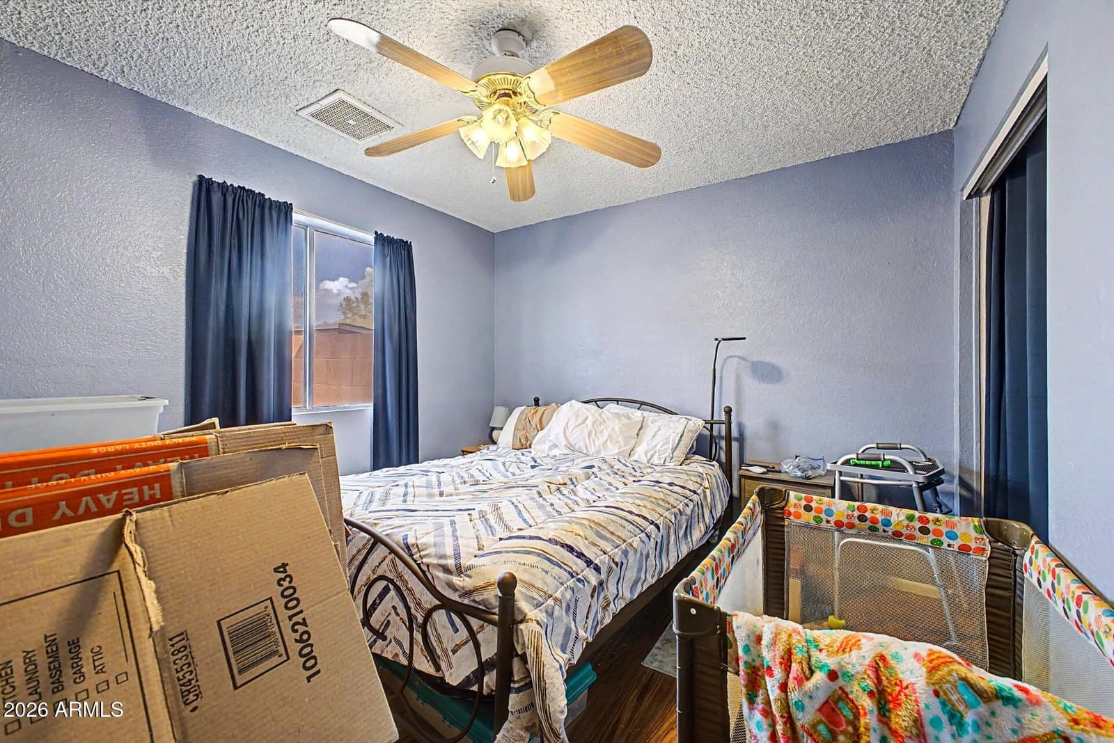313 W PIUTE Avenue, Phoenix, AZ 85027 — photo 14 of 28