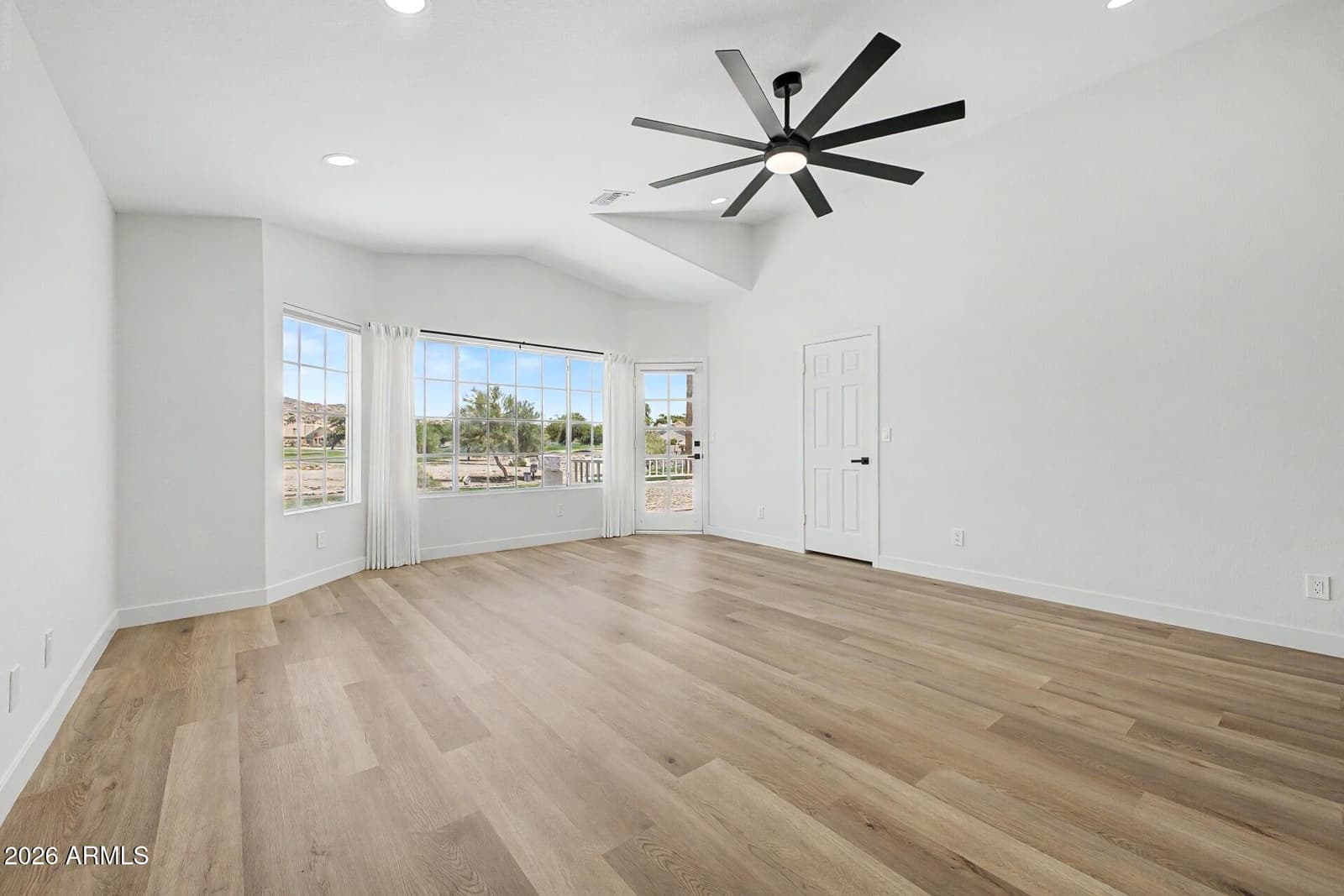 1426 E AMBERWOOD Drive, Phoenix, AZ 85048 — photo 33 of 55