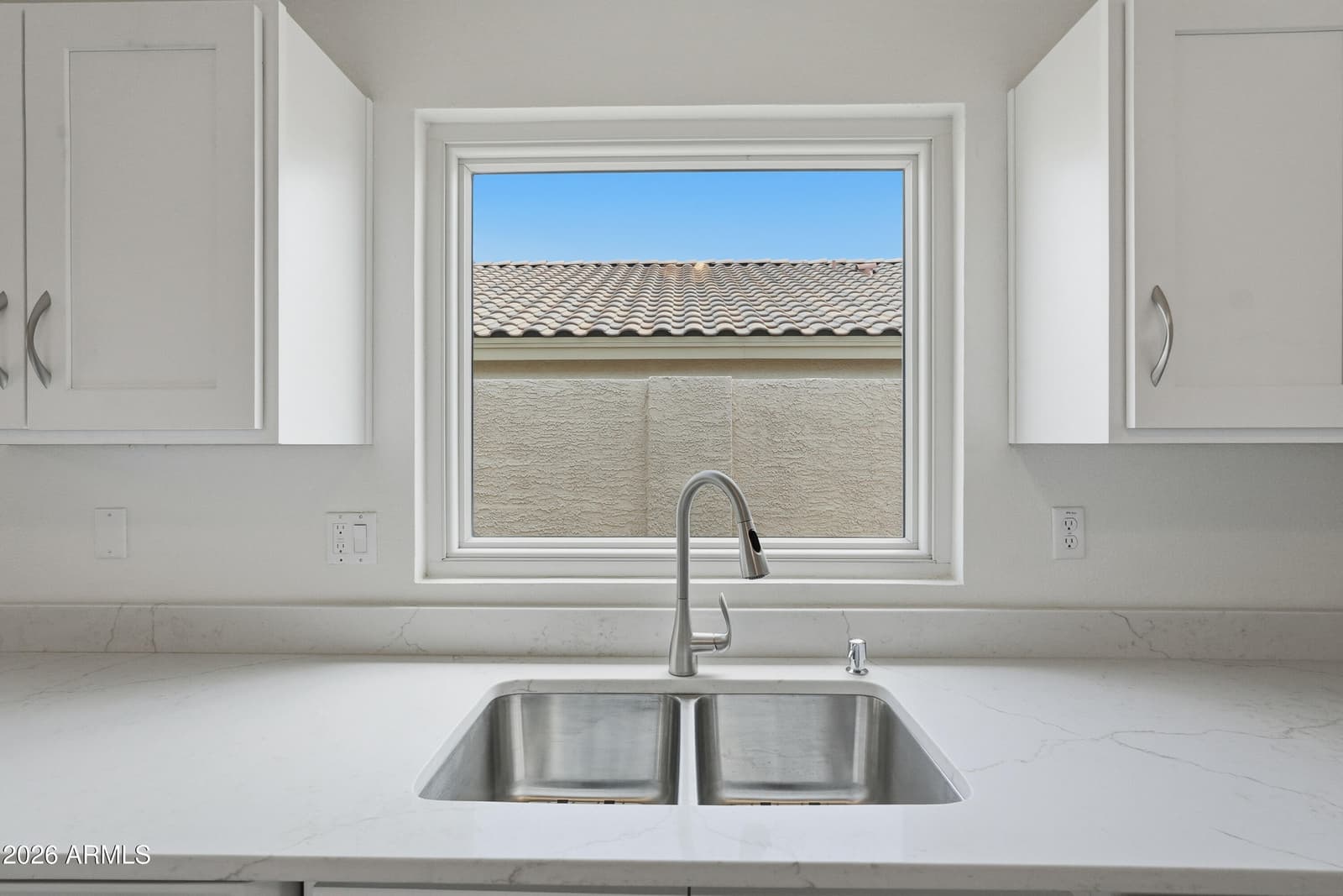 972 E CONSTITUTION Drive, Chandler, AZ 85225 — photo 15 of 36