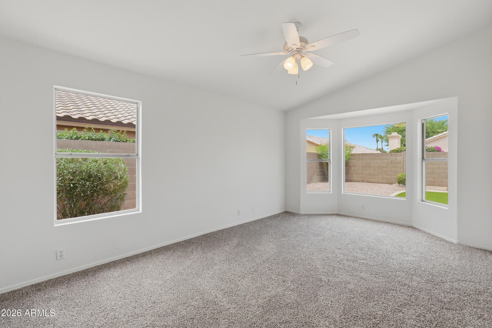 972 E CONSTITUTION Drive, Chandler, AZ 85225 — photo 18 of 36