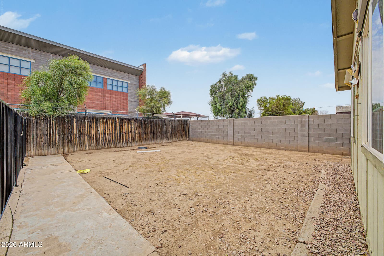 8925 W MEADOWBROOK Avenue, Phoenix, AZ 85037 — photo 26 of 35